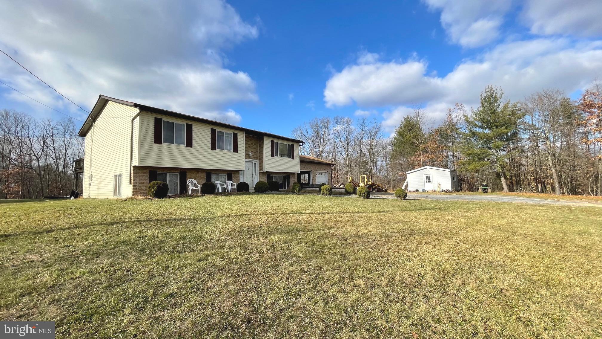 REBEL HILL - Residential