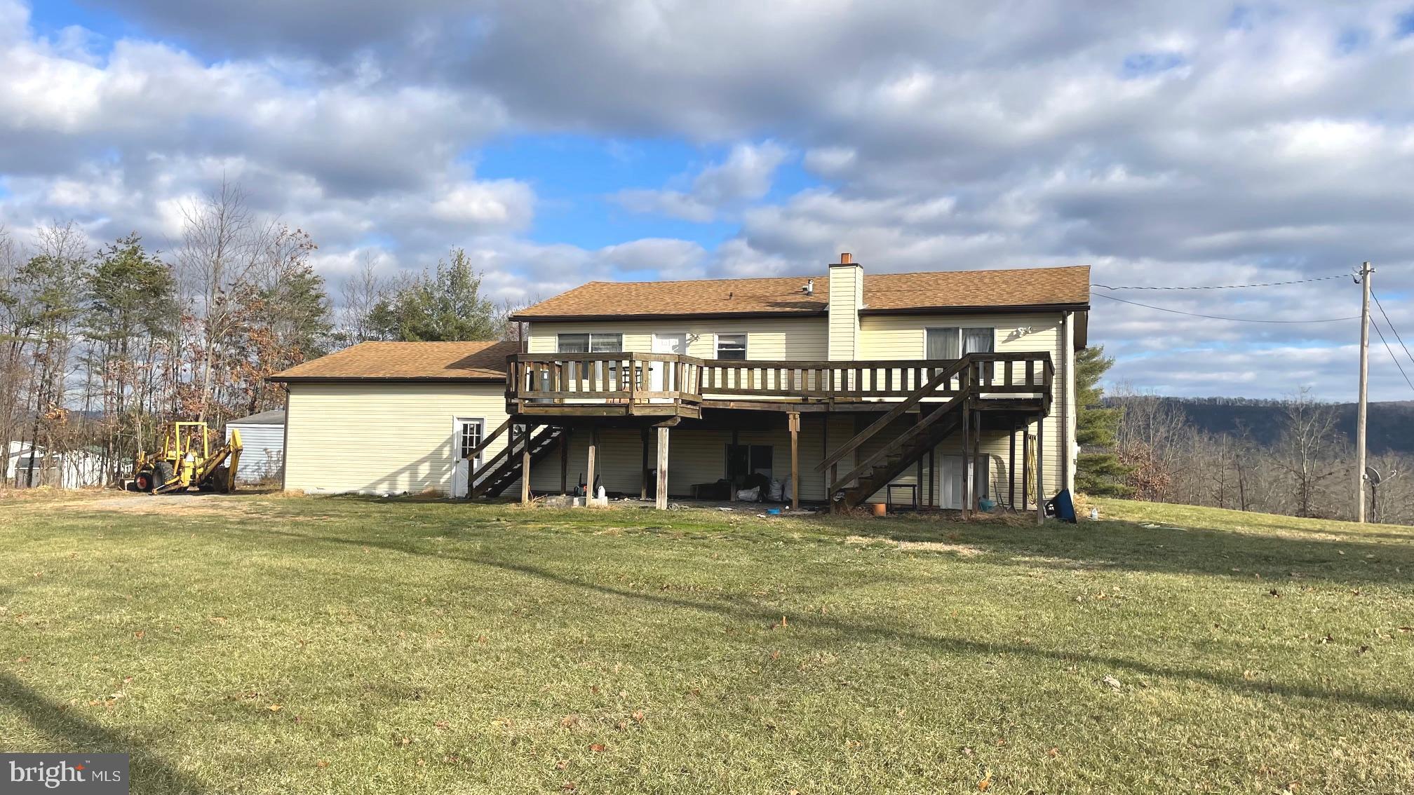 REBEL HILL - Residential