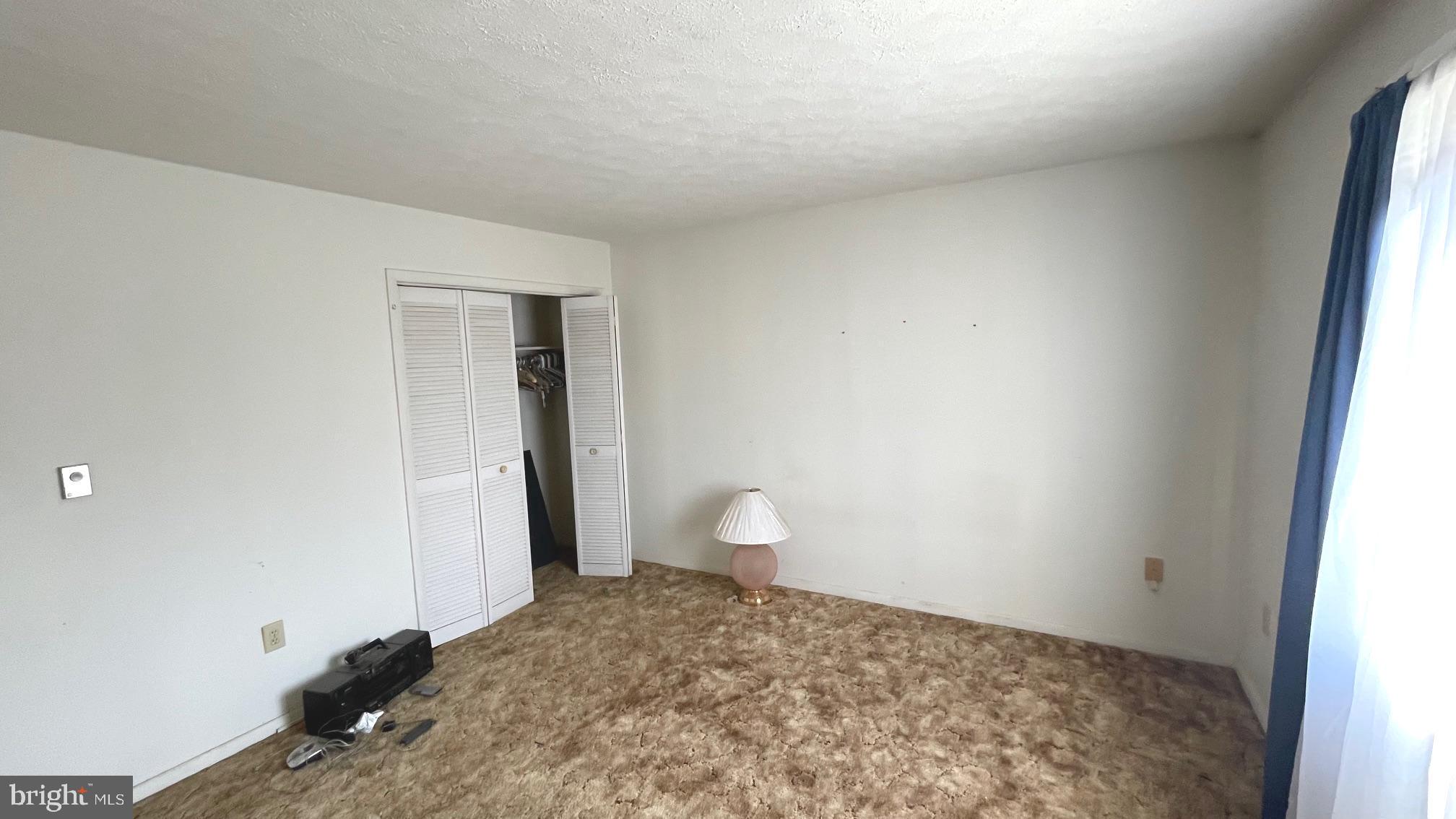 REBEL HILL - Residential