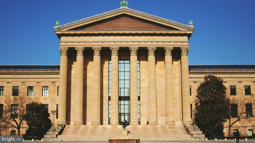 GERMANTOWN (EAST) - Residential