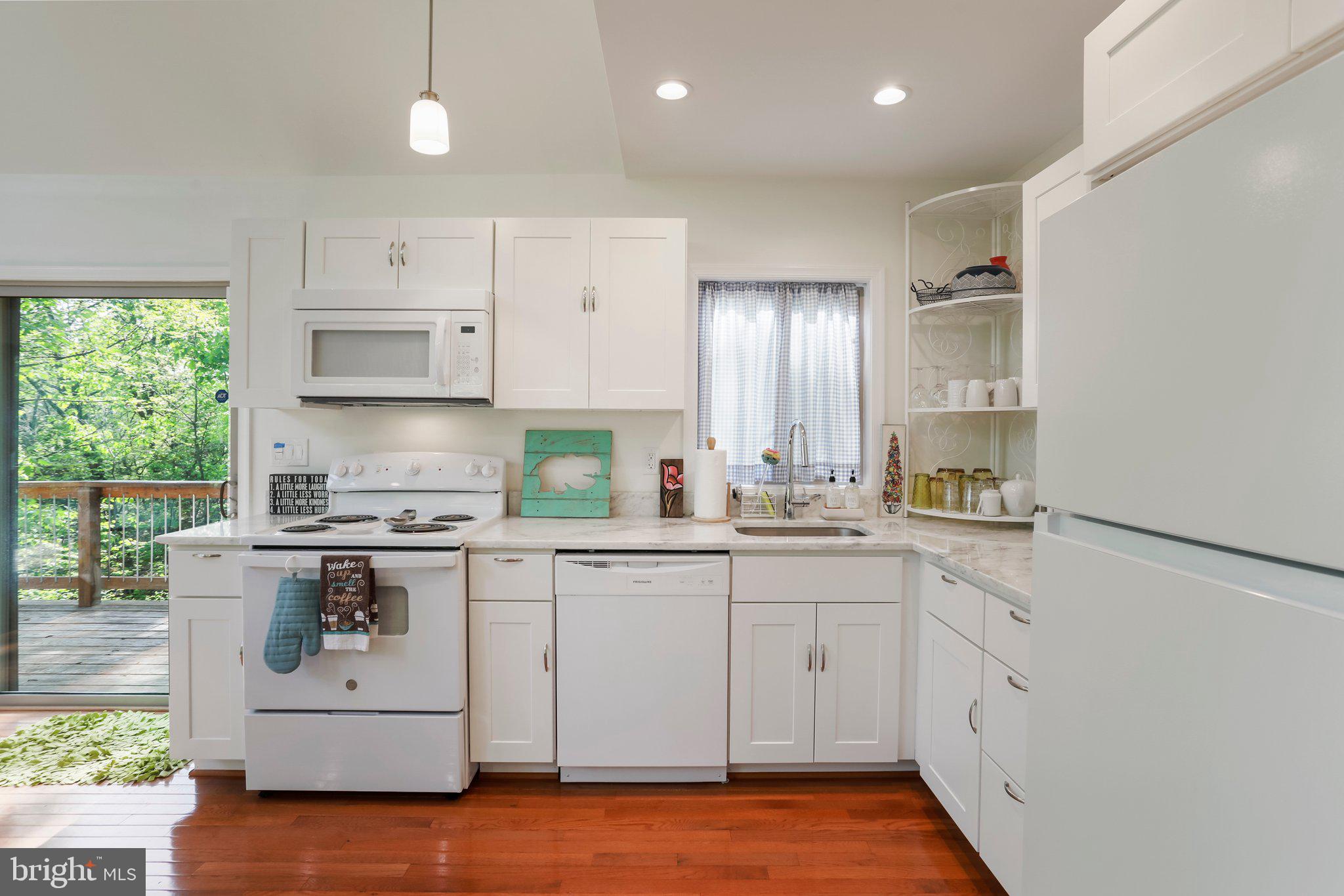 SAWMILL ACRES - Residential