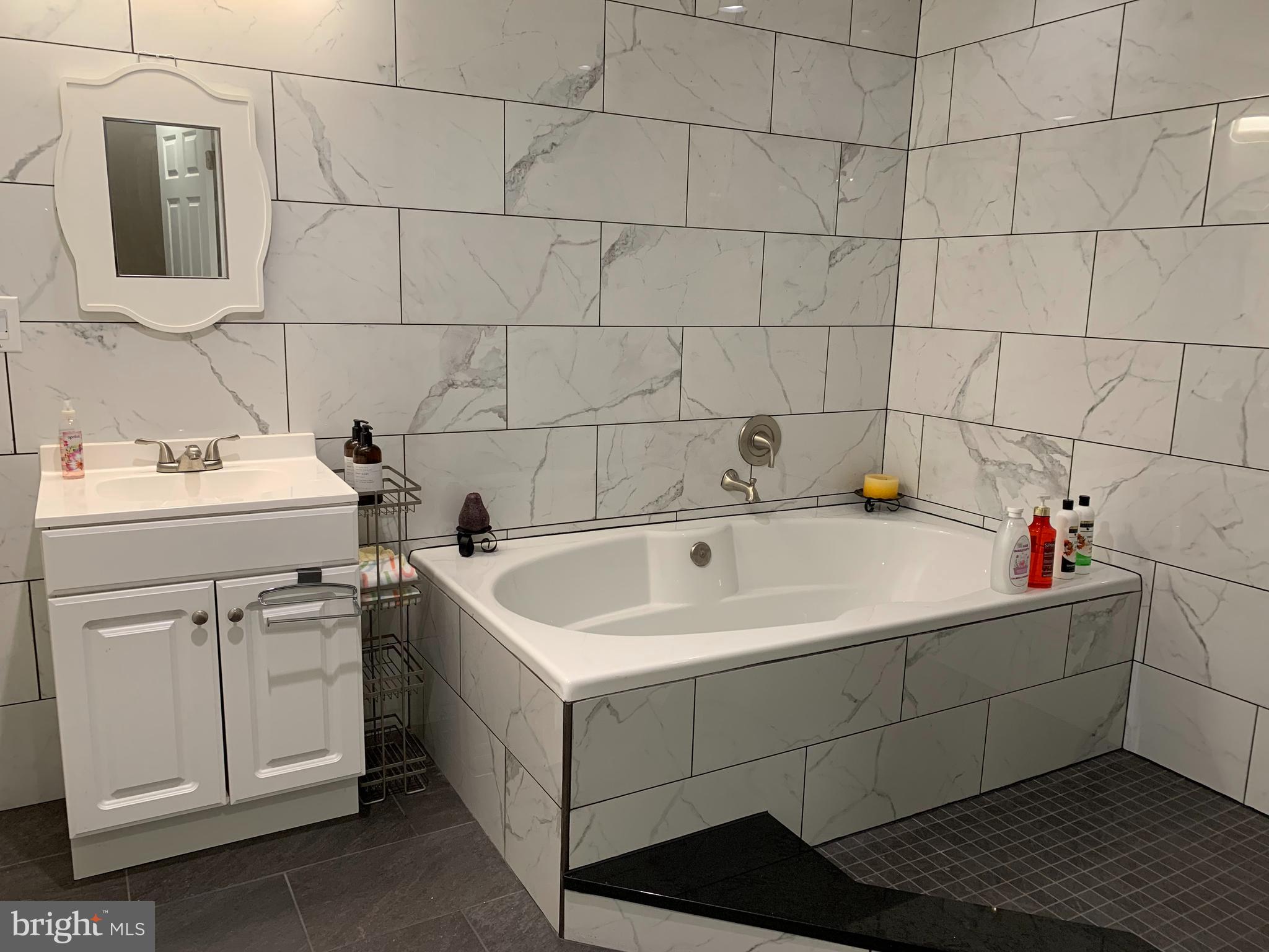 SAWMILL ACRES - Residential