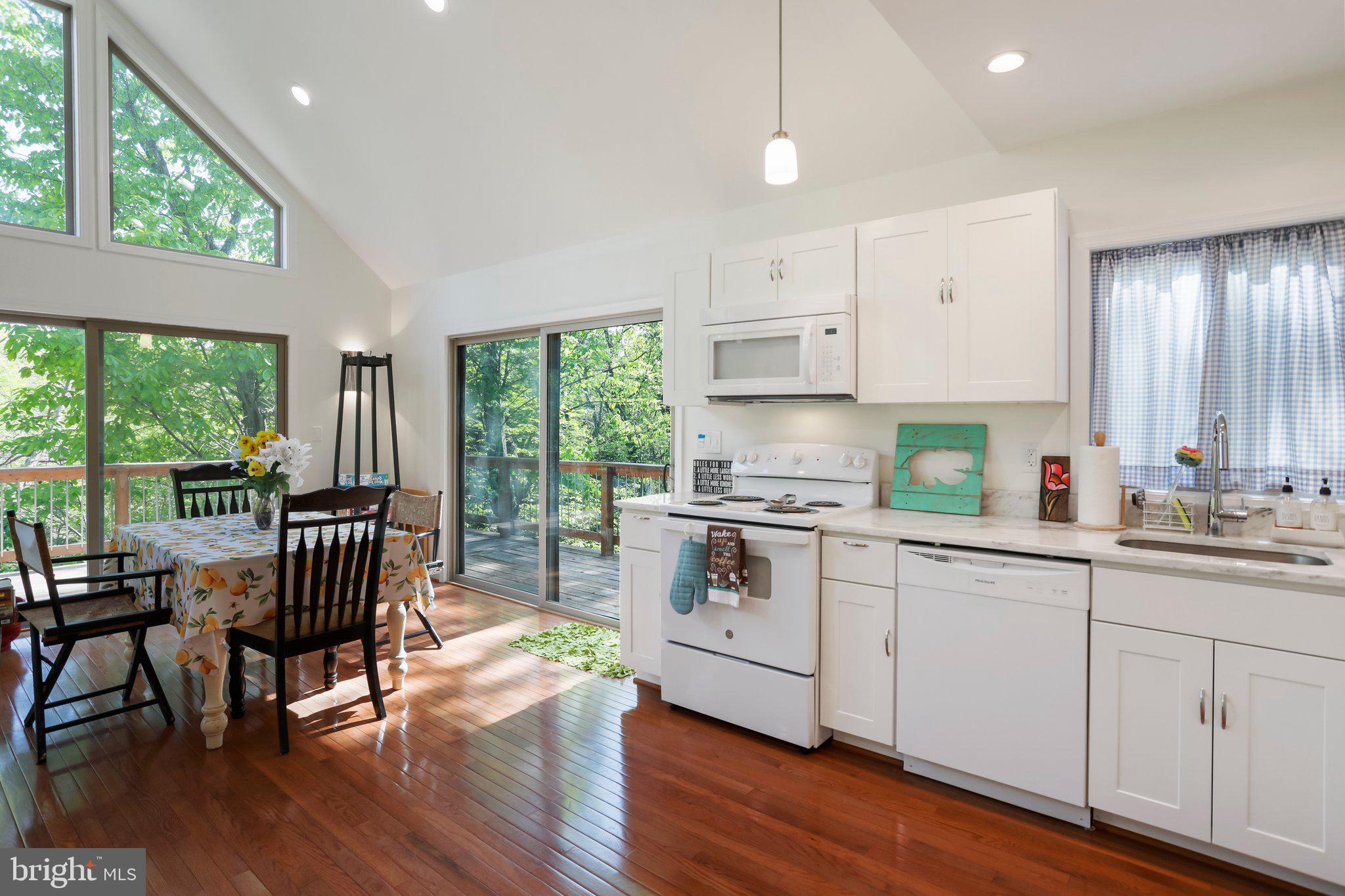 SAWMILL ACRES - Residential