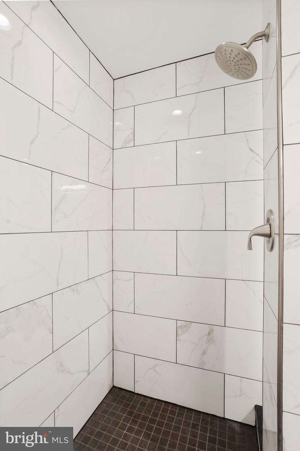 SAWMILL ACRES - Residential