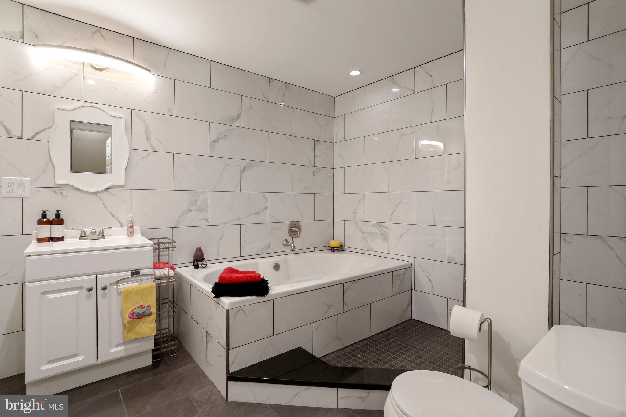 SAWMILL ACRES - Residential