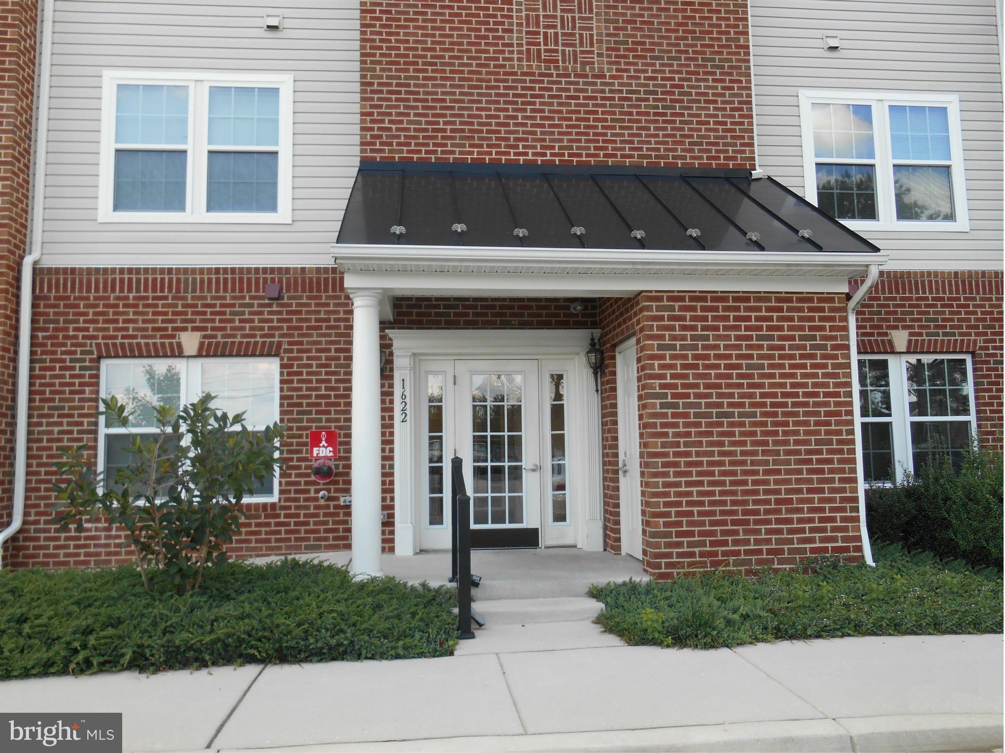 Great Condo with Open Floor plan with lots of space. Move-In Ready! First floor unit, Gourmet Kitchen with plenty of work space. Master Bedroom w/private bath, double vanities, walk in closet. Separate Dining Room and Office w/ French Doors. Enjoy the private setting on your patio backs to wooded area. Convienant to shopping, Fort Meade, NSA, BWI Airport, Amtrak, Baltimore&Washington DC. Must See!