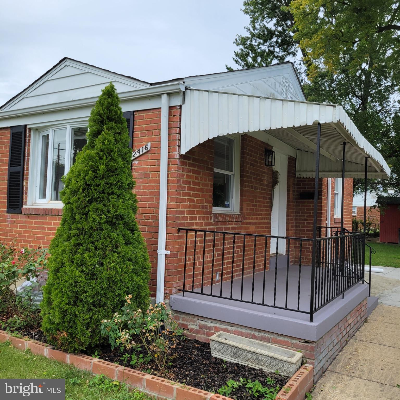 2416 GRIFFEN STREET