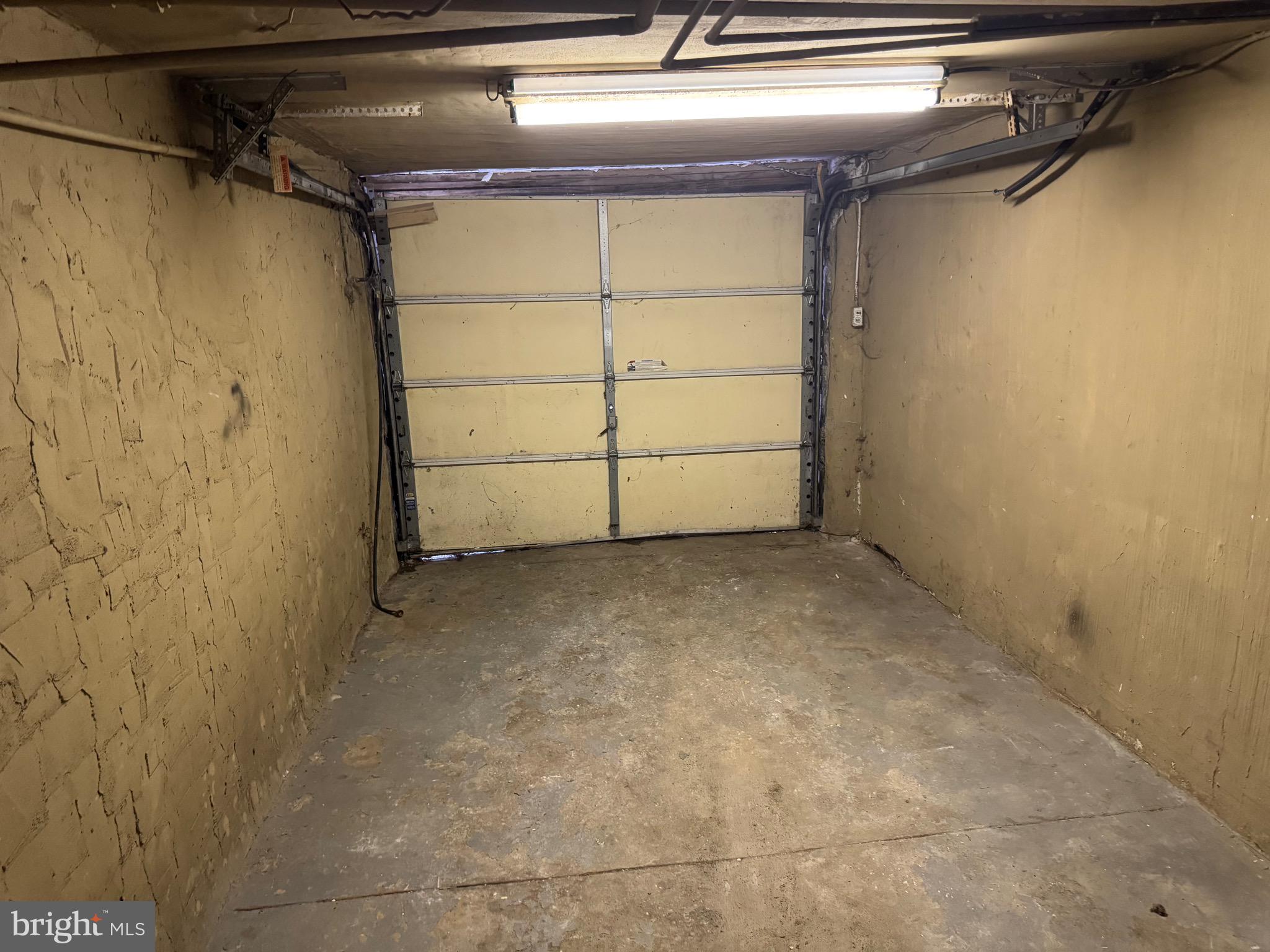 LANSDOWNE PARK - Residential