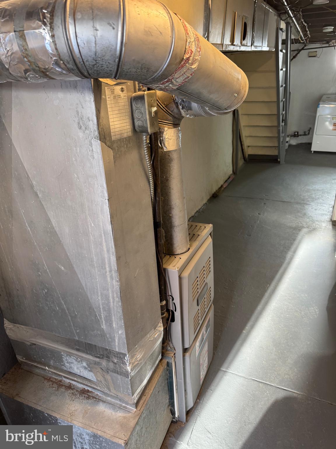 LANSDOWNE PARK - Residential