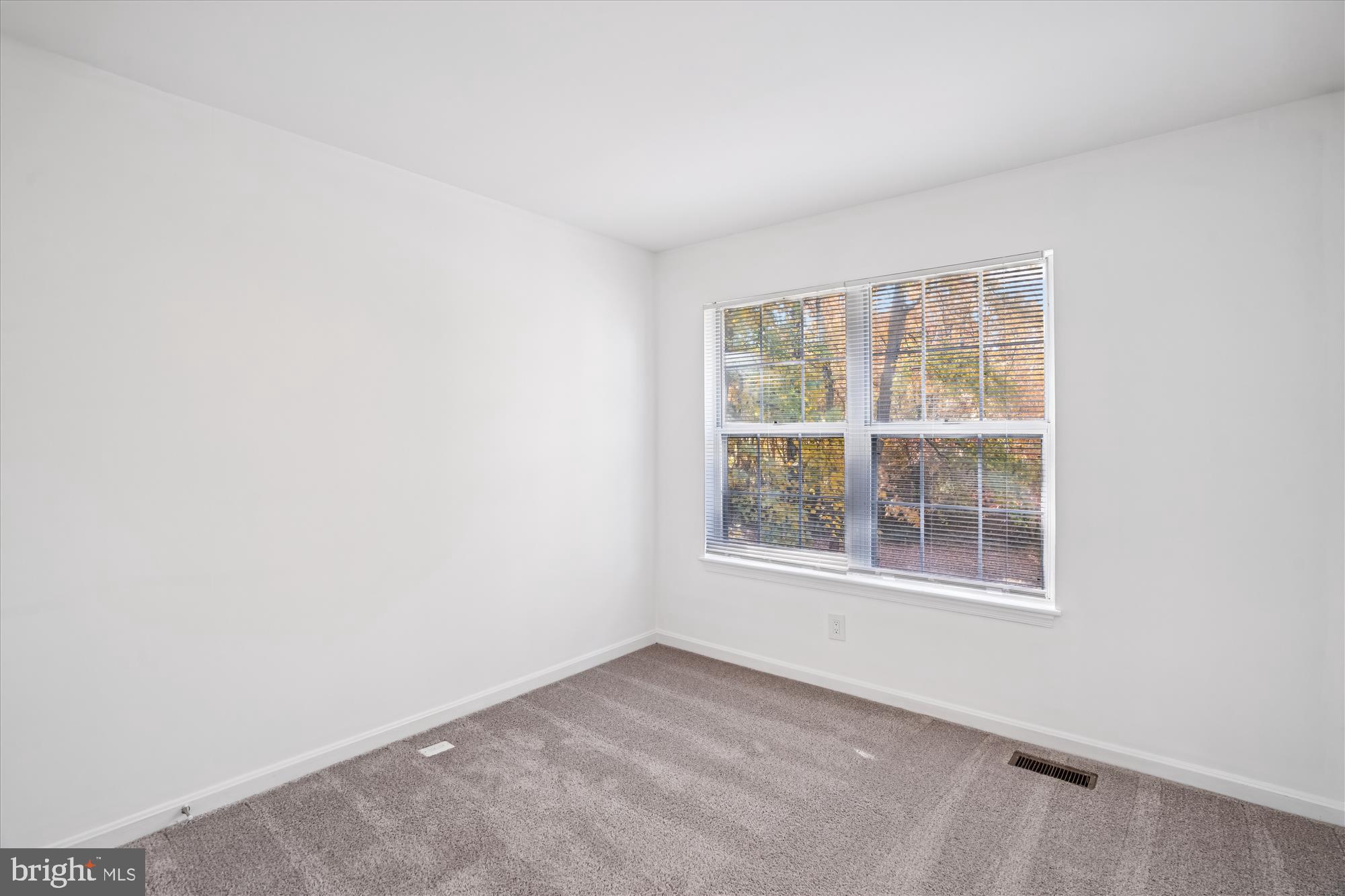 MARINERS LANDING - Residential