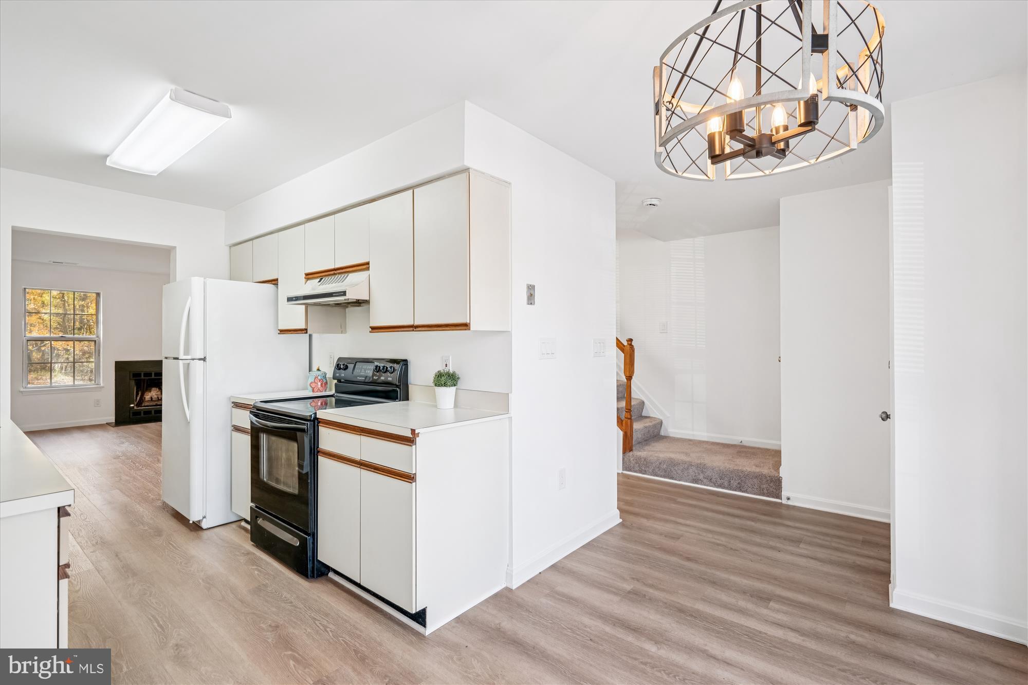 MARINERS LANDING - Residential