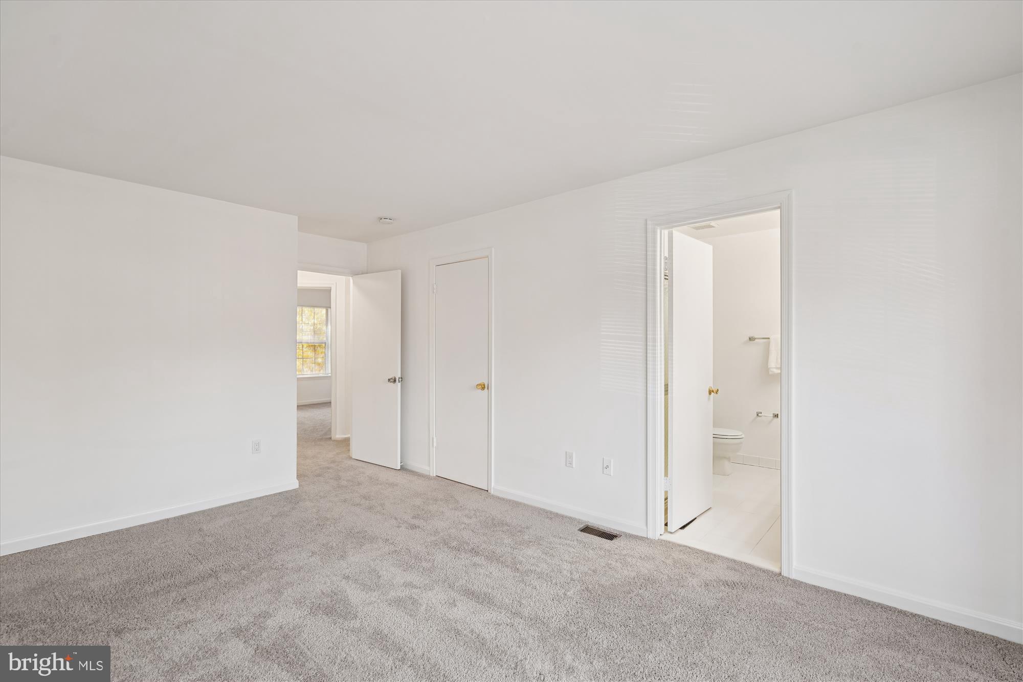 MARINERS LANDING - Residential