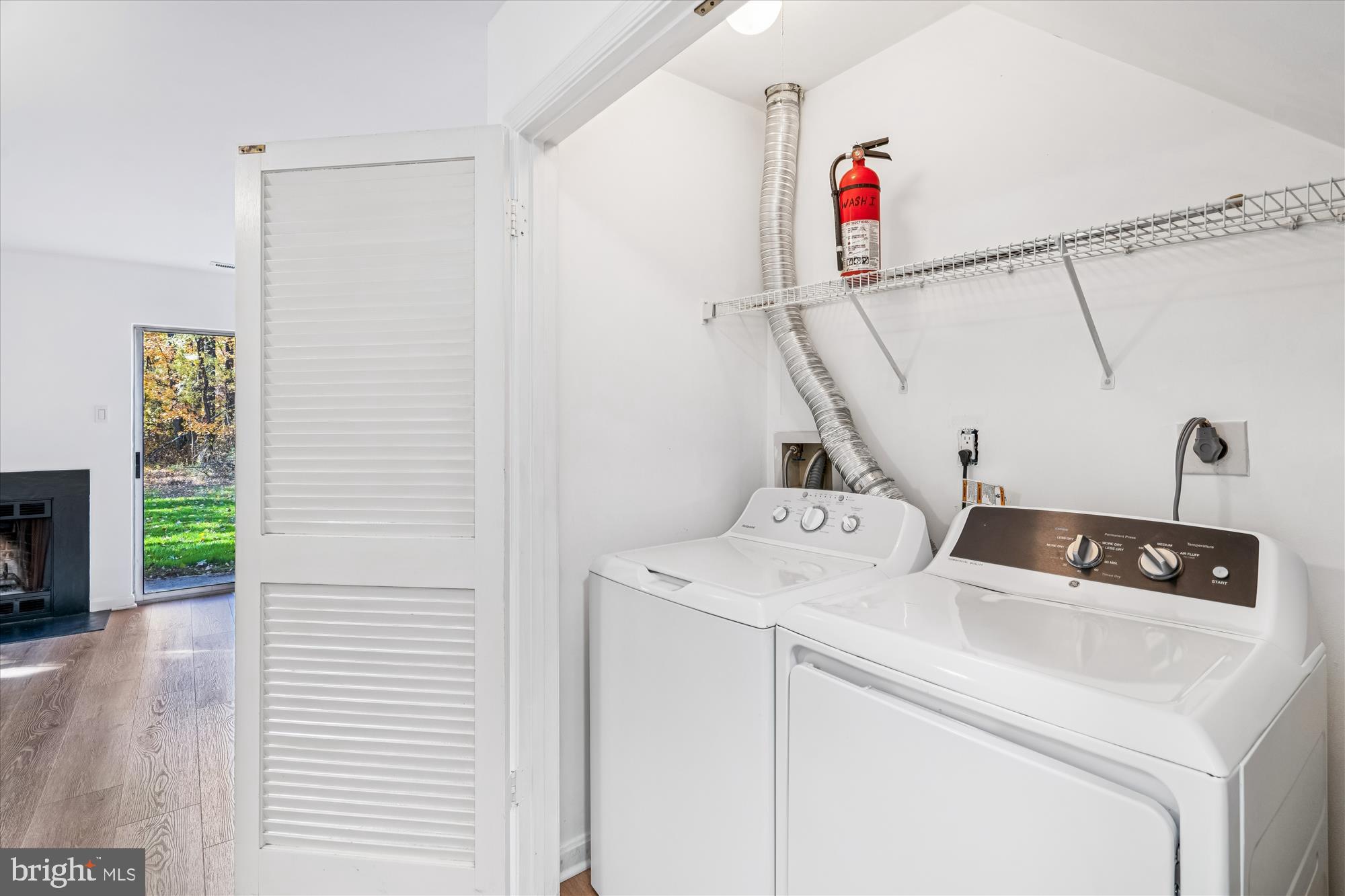 MARINERS LANDING - Residential