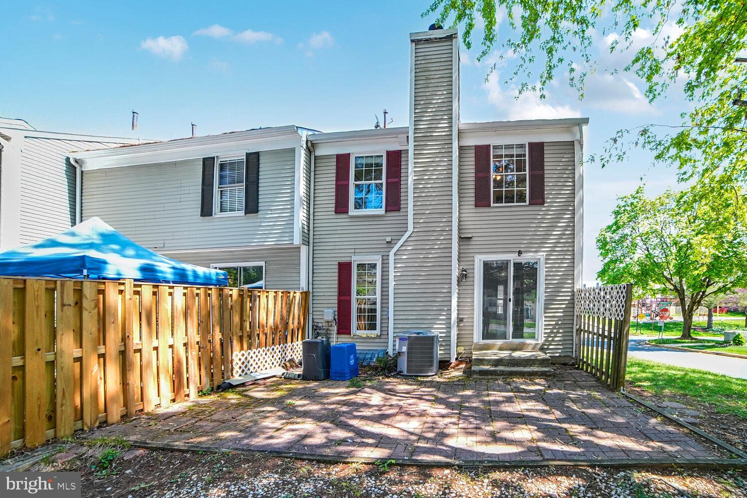 CHURCHILL TOWN SECTOR - Residential Lease