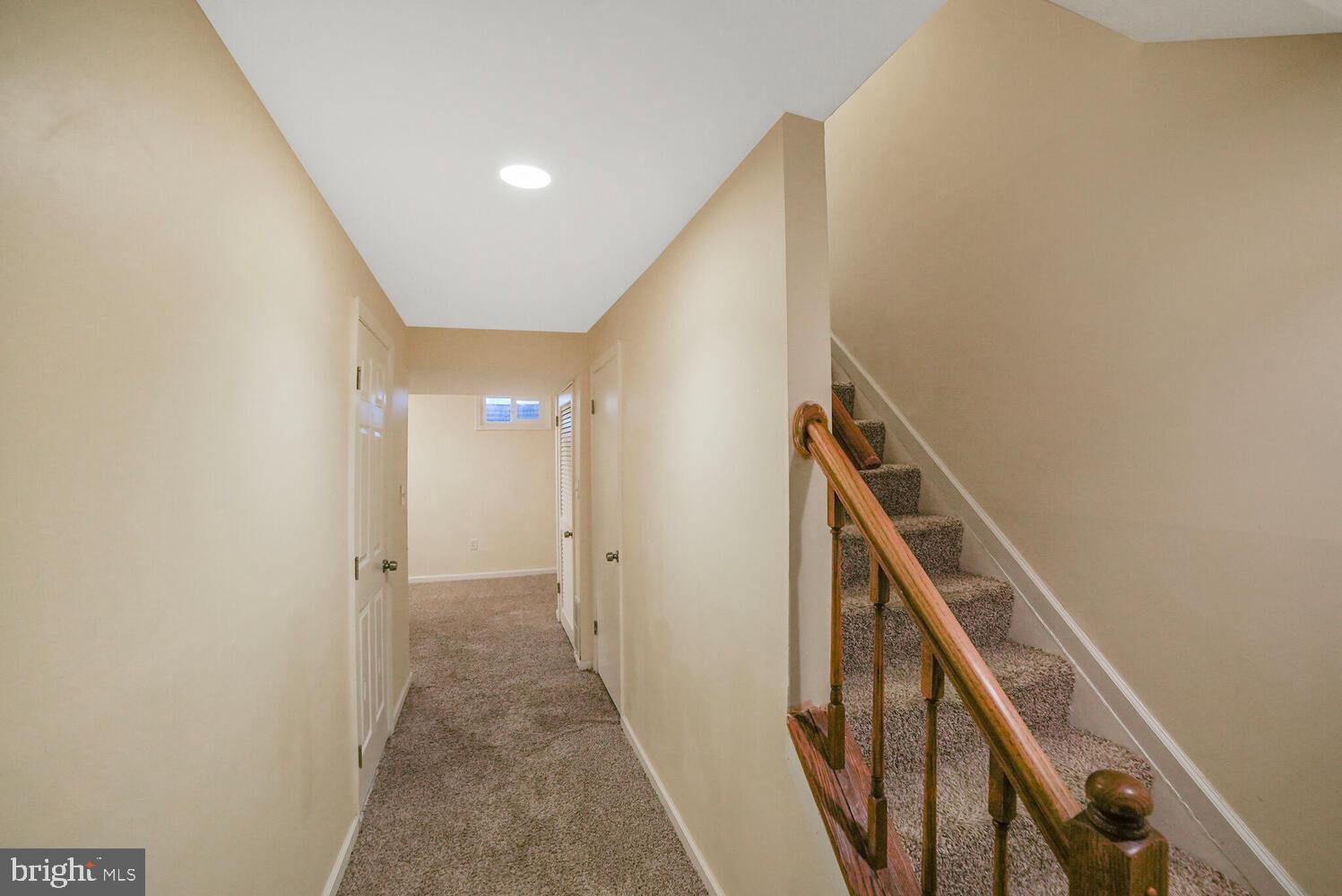 CHURCHILL TOWN SECTOR - Residential Lease