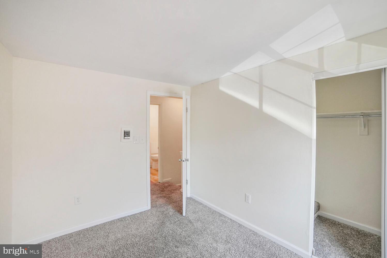 CHURCHILL TOWN SECTOR - Residential Lease