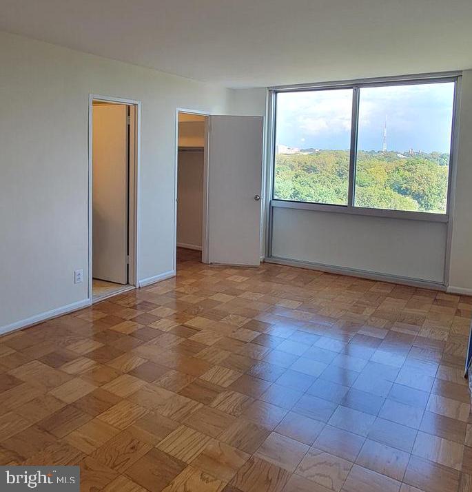 KENWOOD - Residential