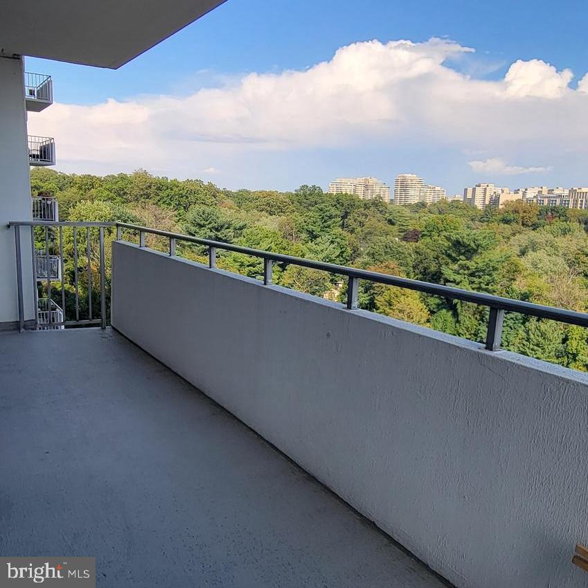 KENWOOD - Residential