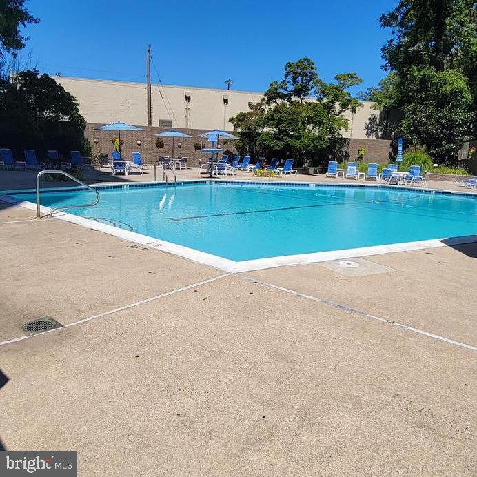 KENWOOD - Residential