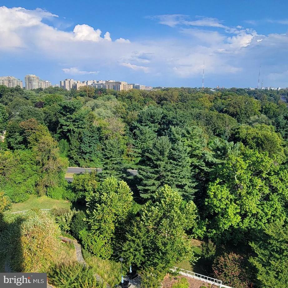 KENWOOD - Residential