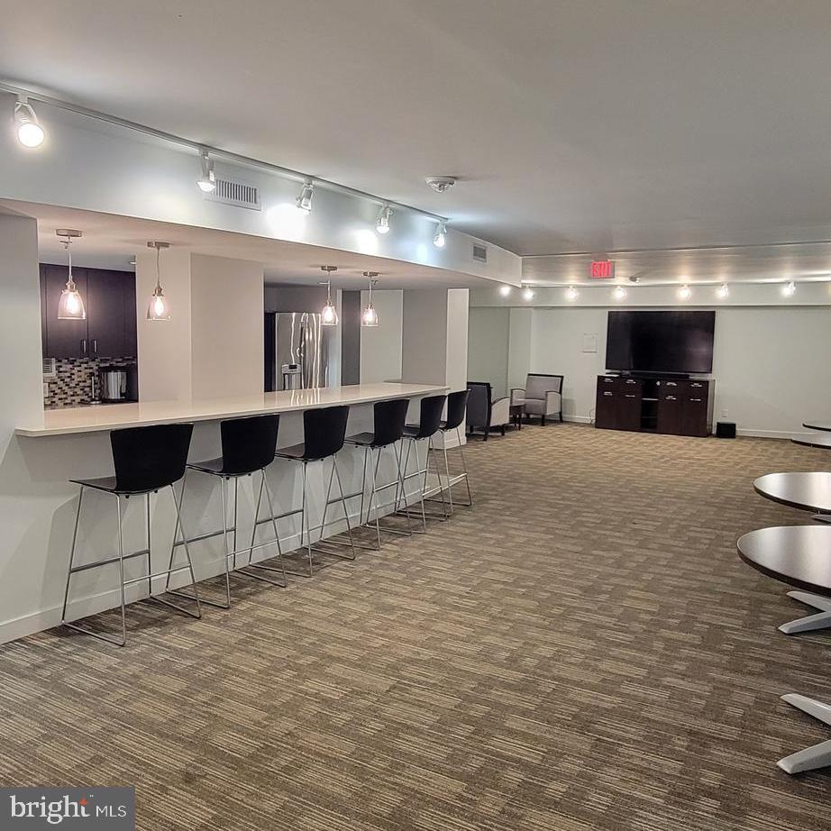 KENWOOD - Residential