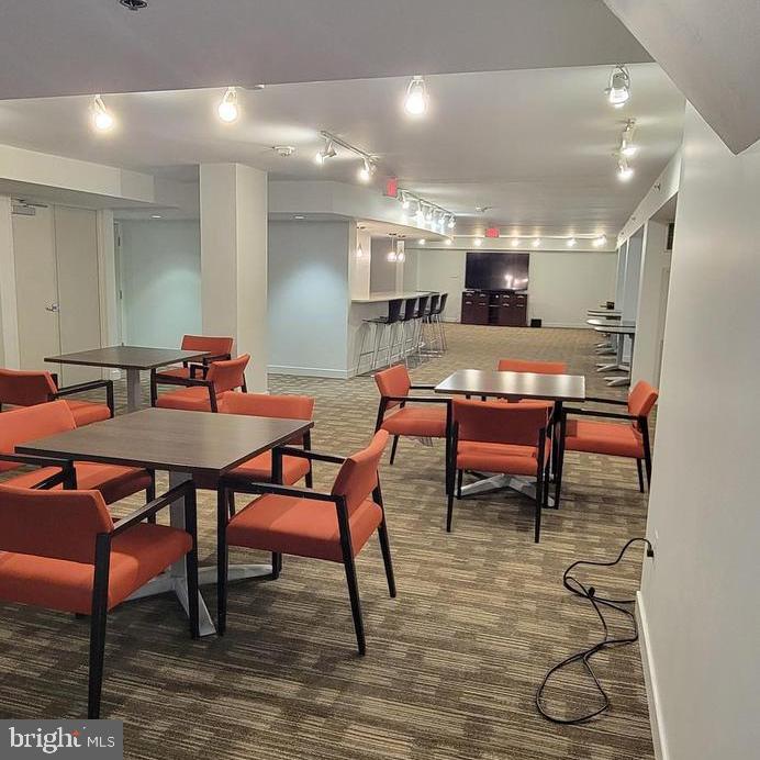 KENWOOD - Residential