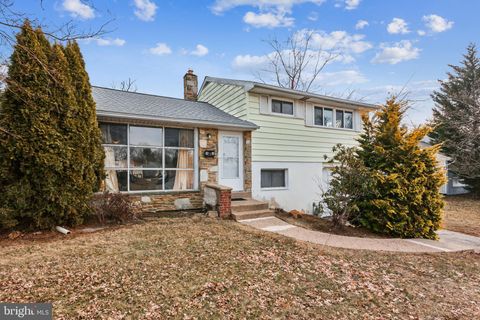 2717 ROSSITER AVENUE ABINGTON PA 19001