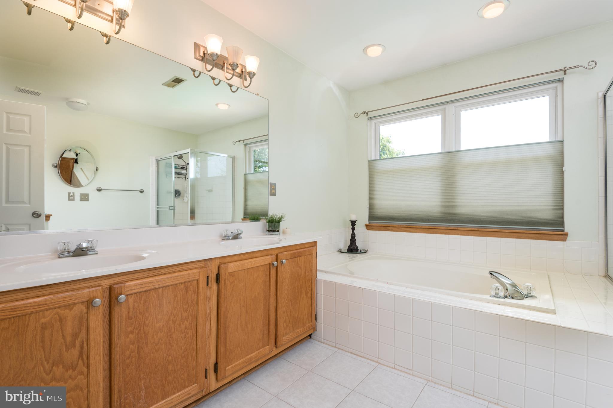 ASHTON DOWNS - Residential