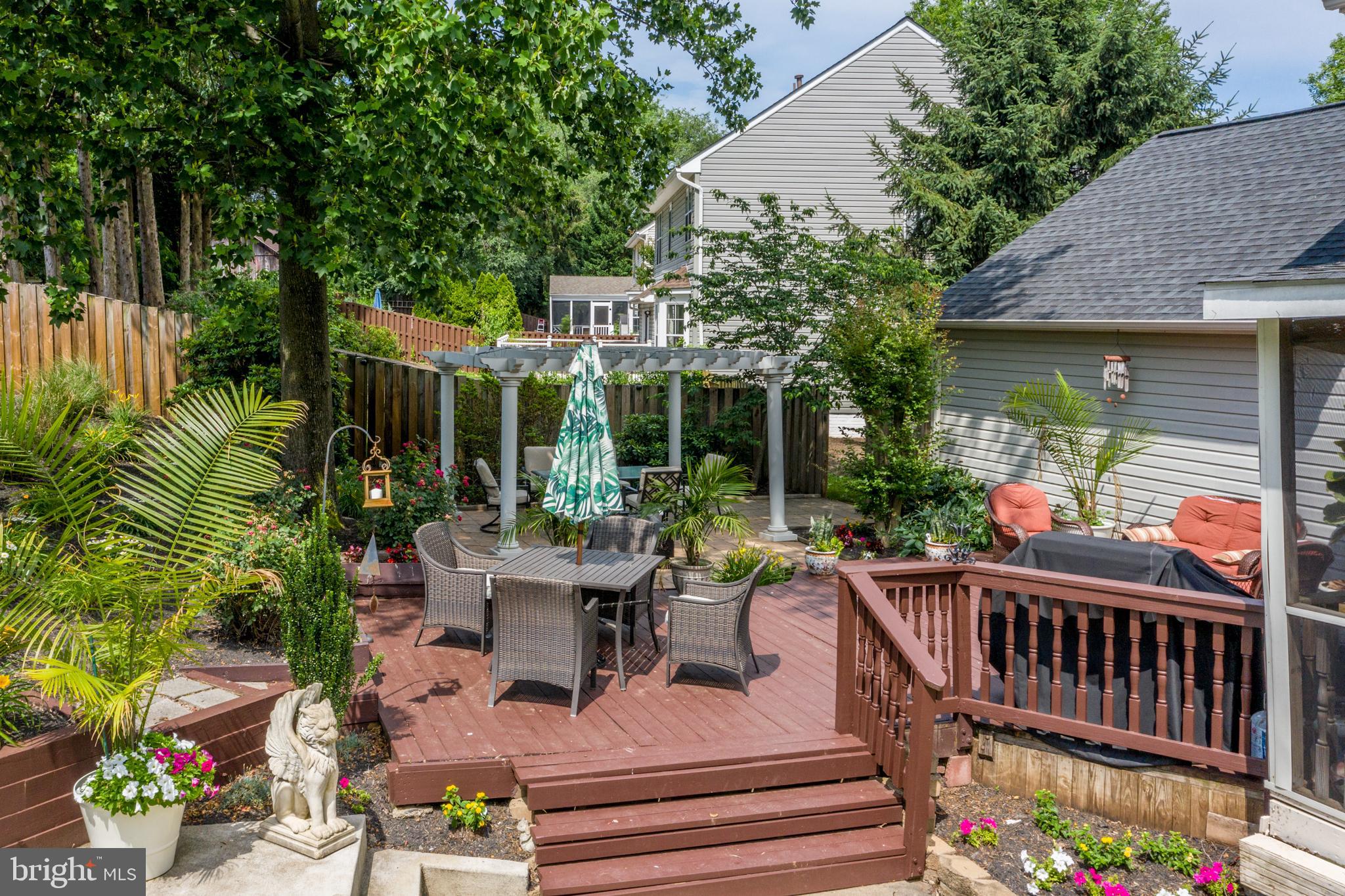 ASHTON DOWNS - Residential