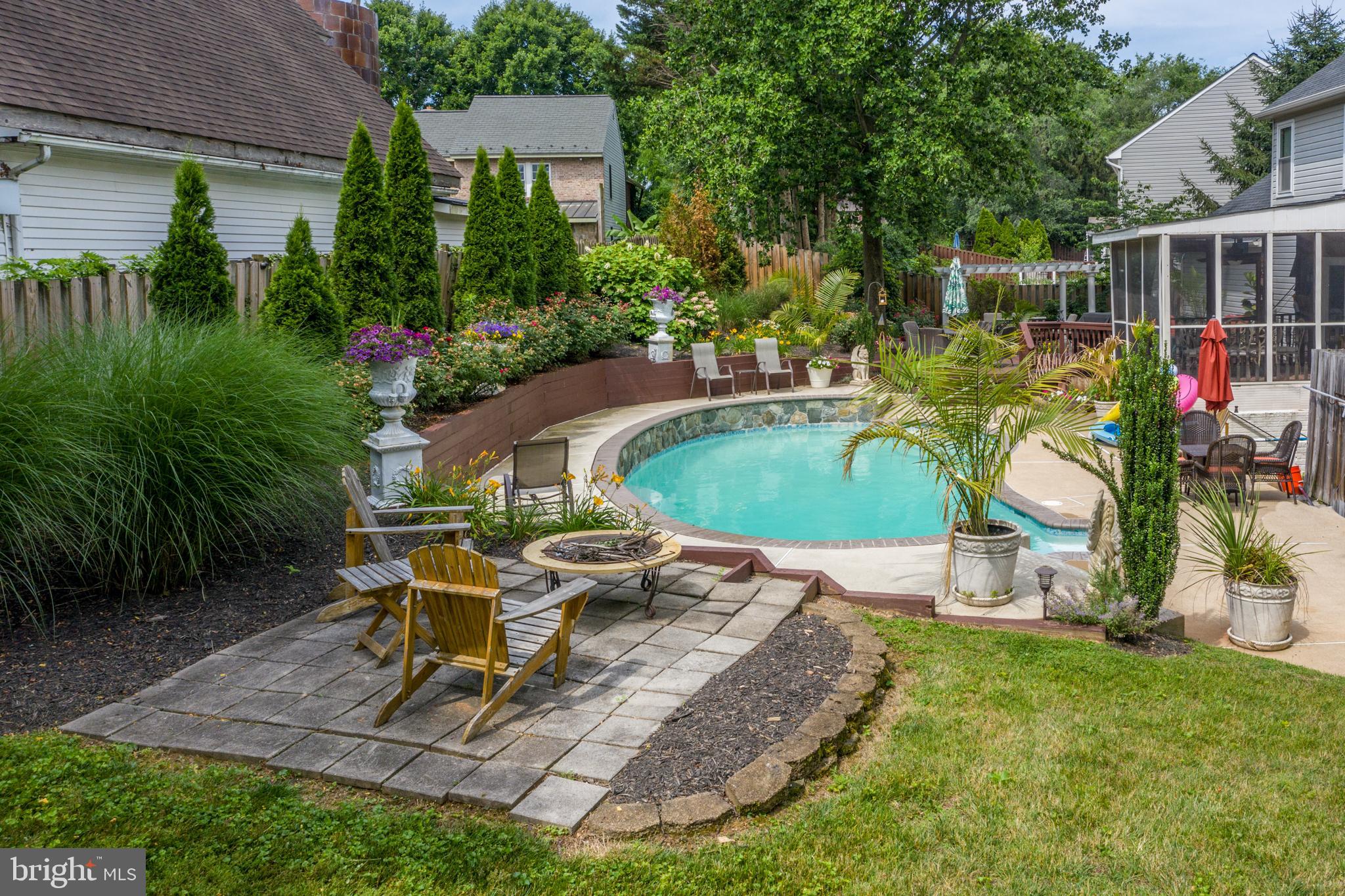 ASHTON DOWNS - Residential