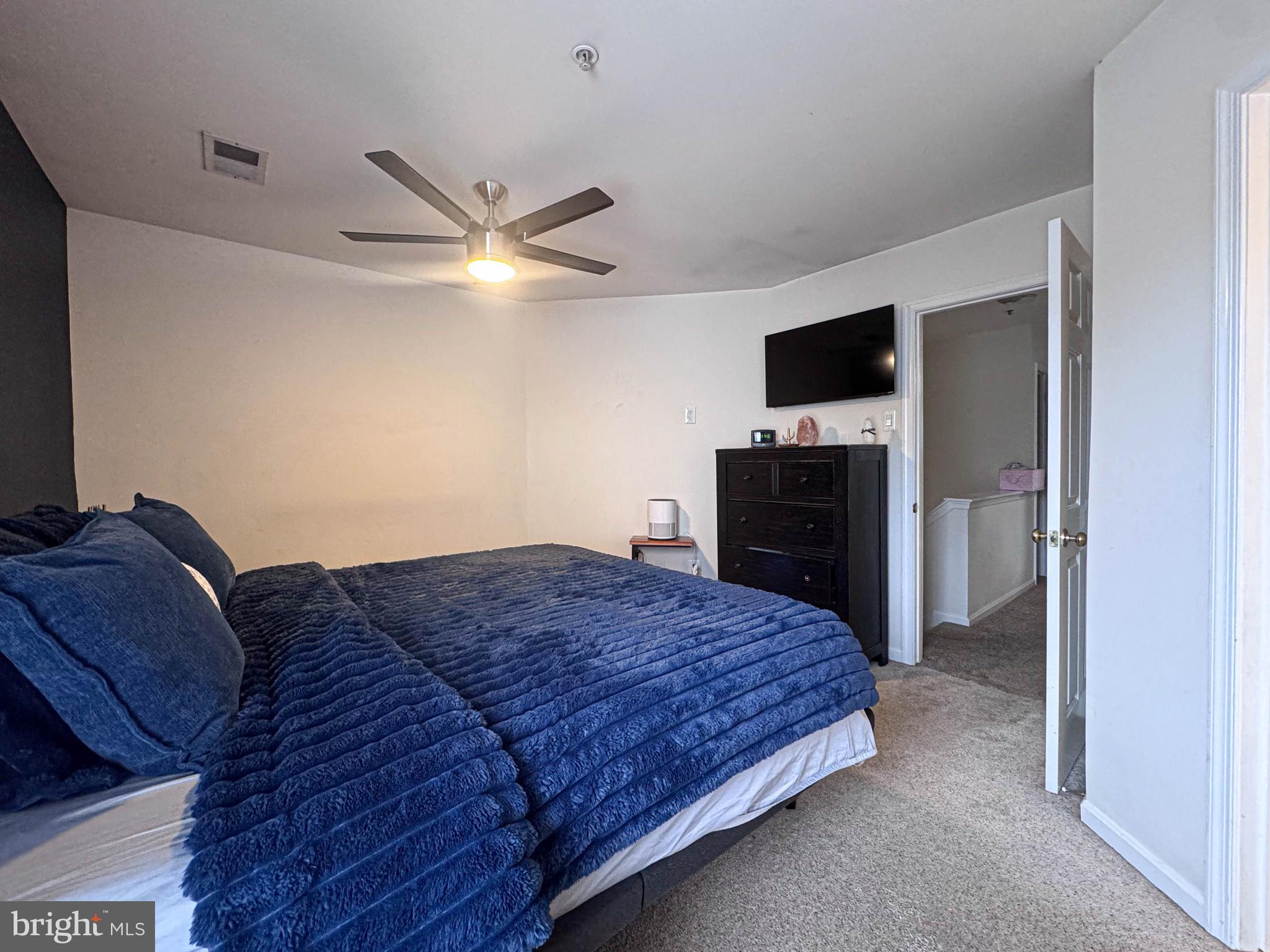 RIVER OAKS - Residential