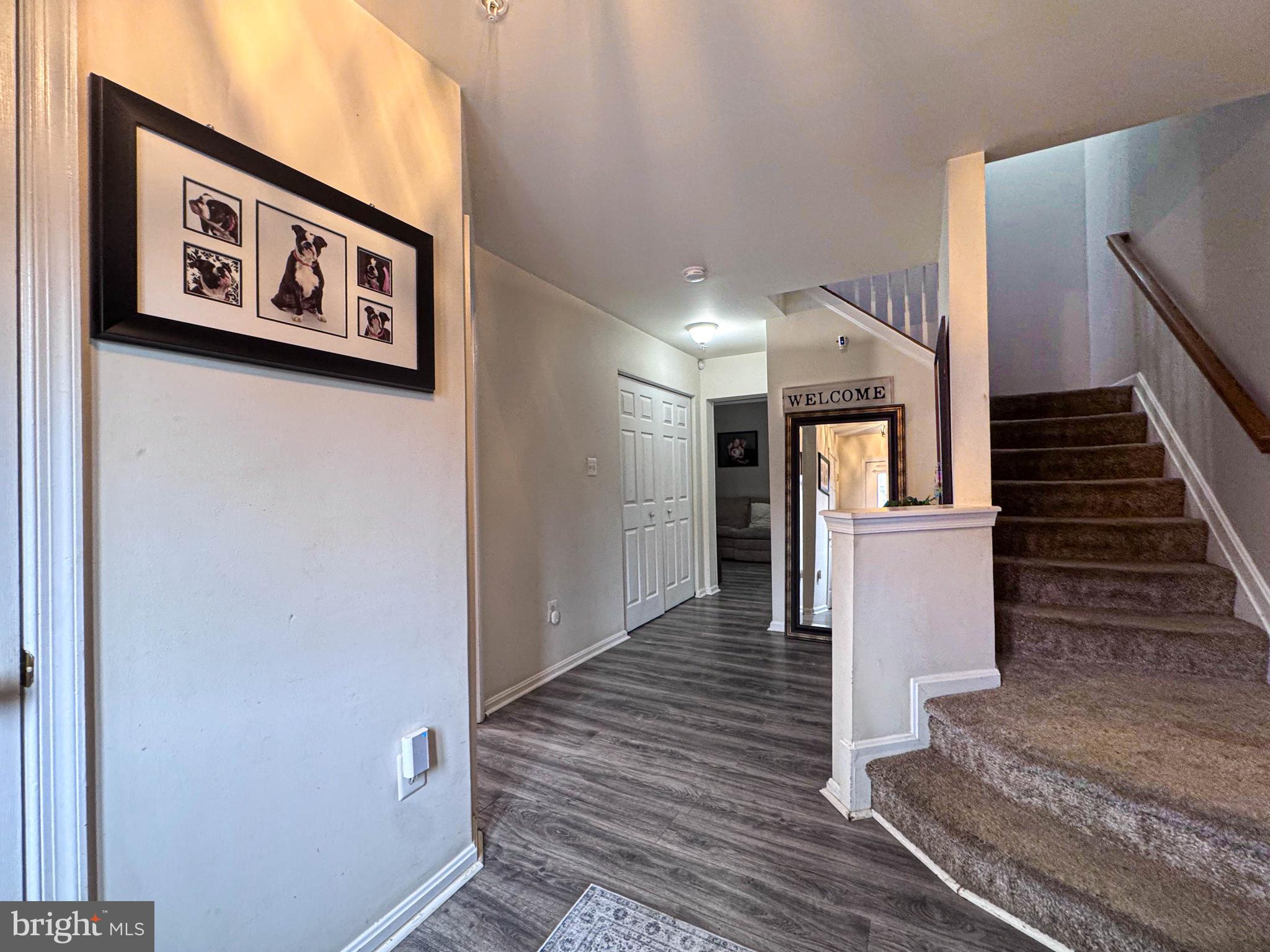 RIVER OAKS - Residential