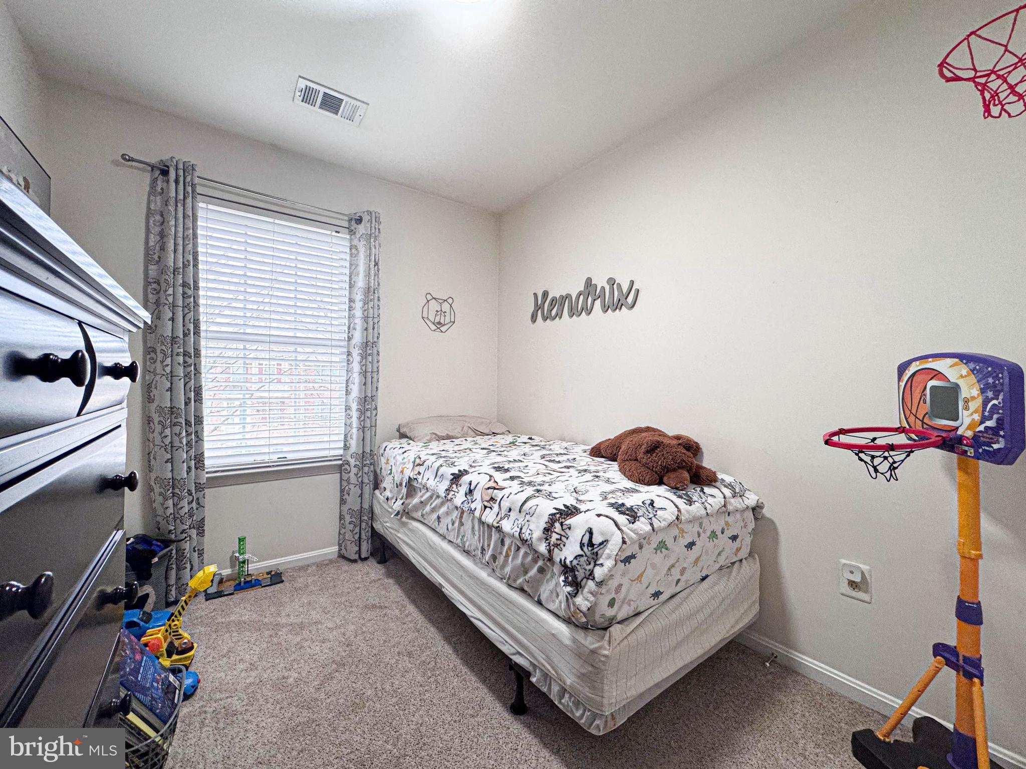 RIVER OAKS - Residential