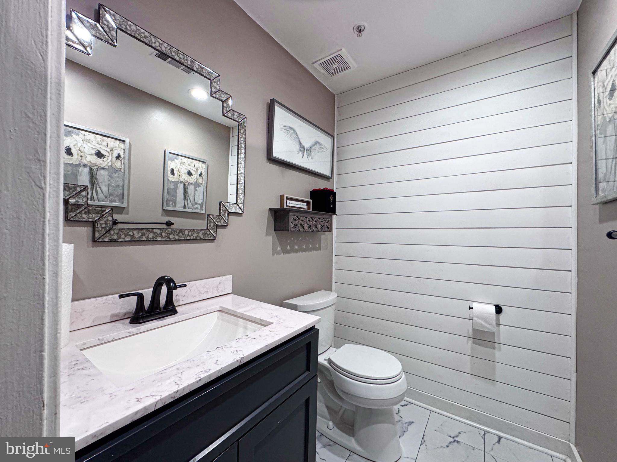 RIVER OAKS - Residential