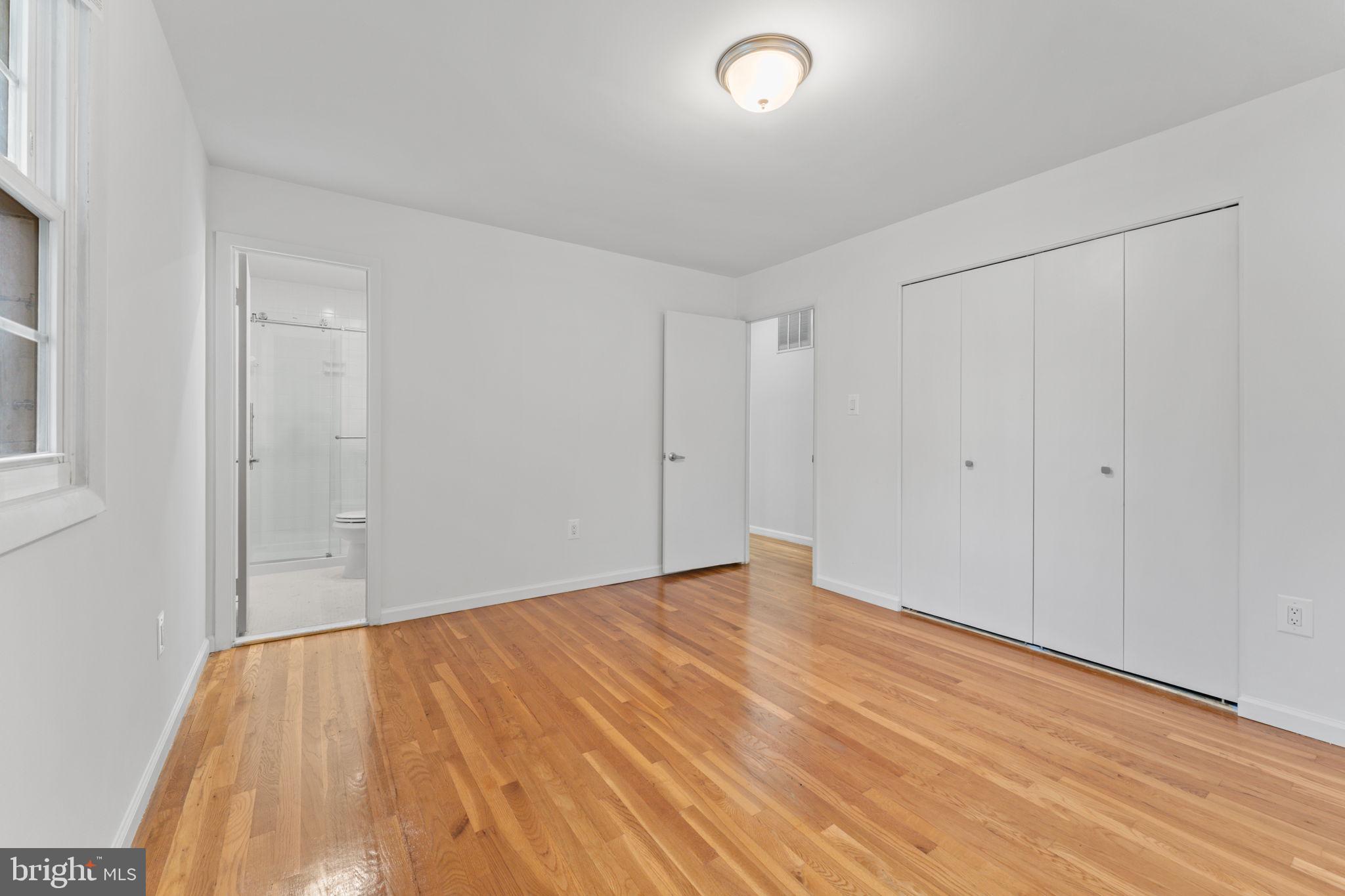 SUNNYSIDE - Residential