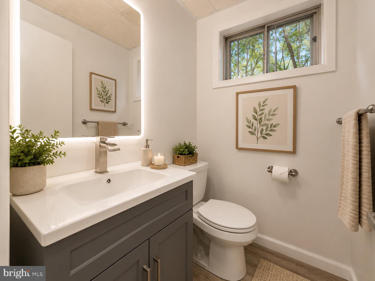 SUNNYSIDE - Residential