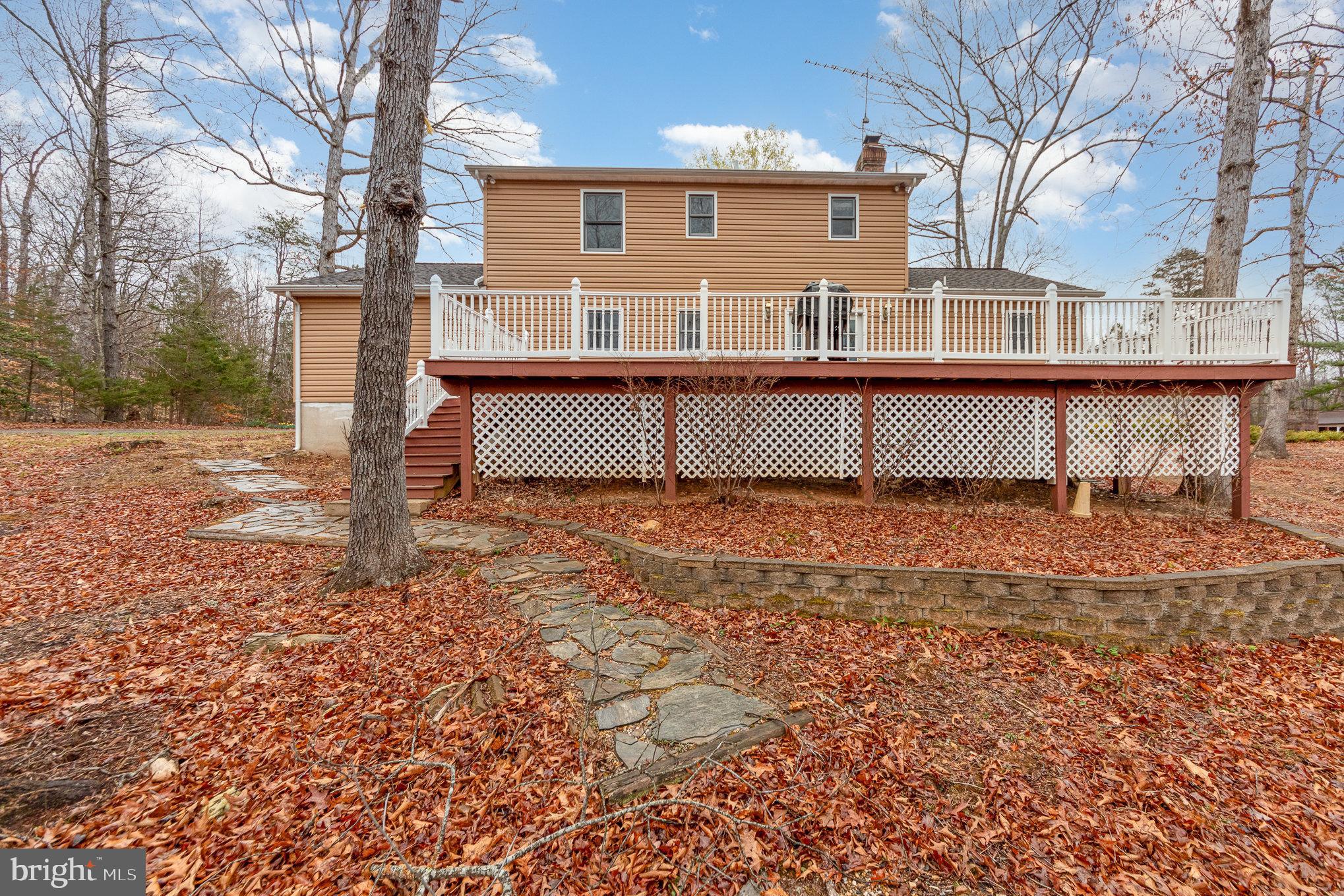 SPOTSWOOD ESTATES - Residential Lease