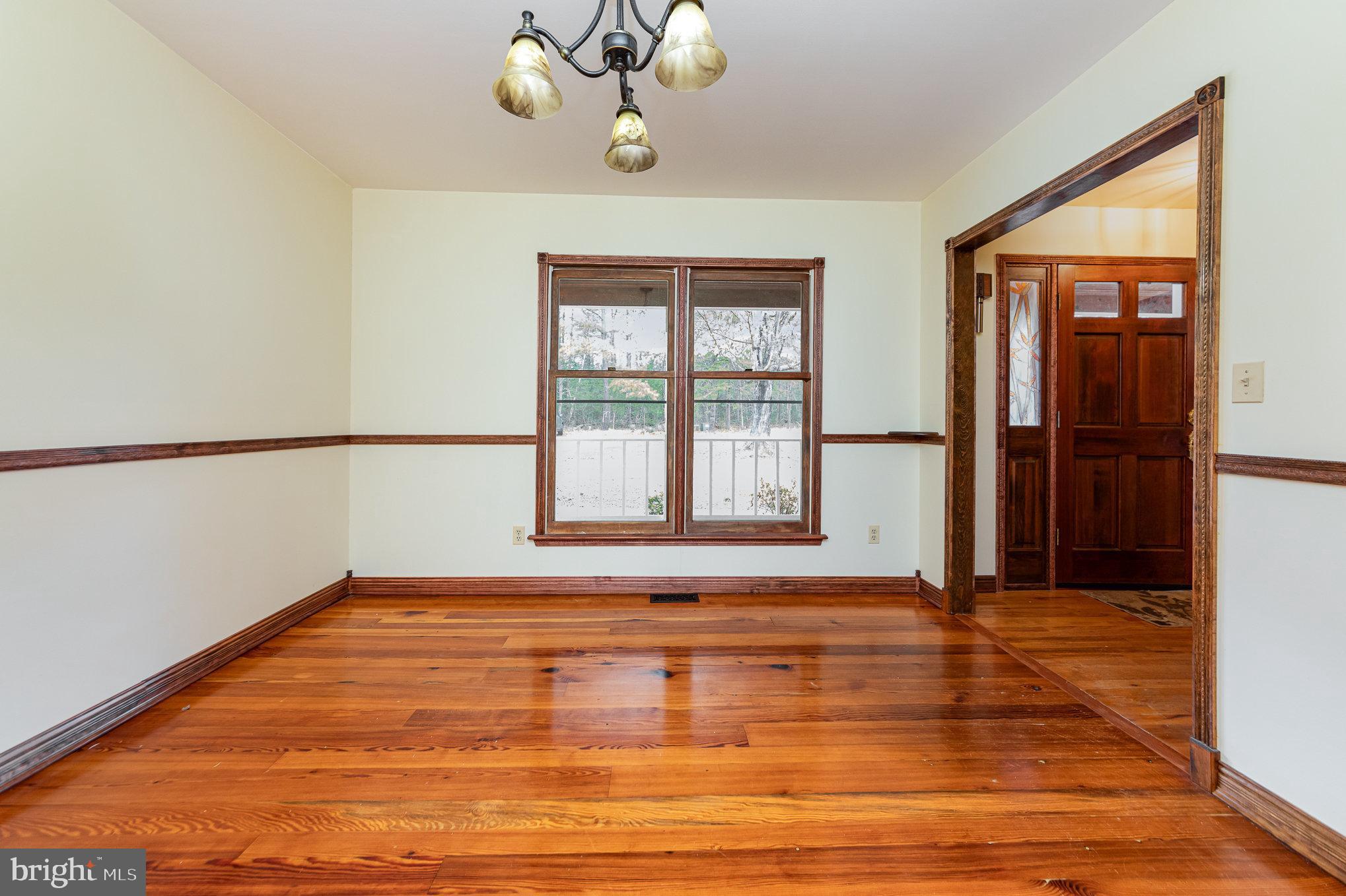 SPOTSWOOD ESTATES - Residential Lease