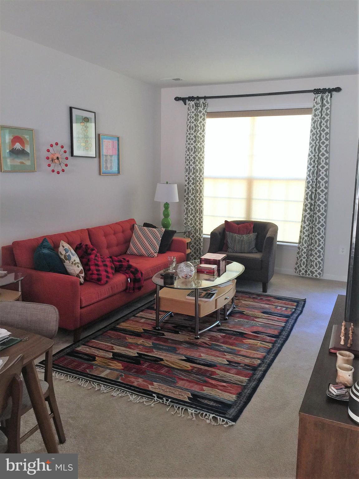 POWELLS RUN VILLAGE COND - Residential