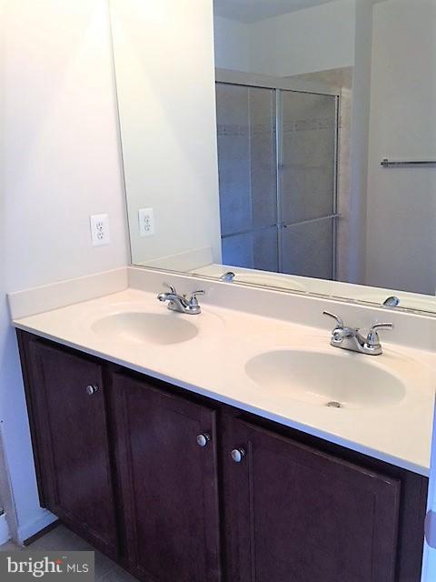 POWELLS RUN VILLAGE COND - Residential