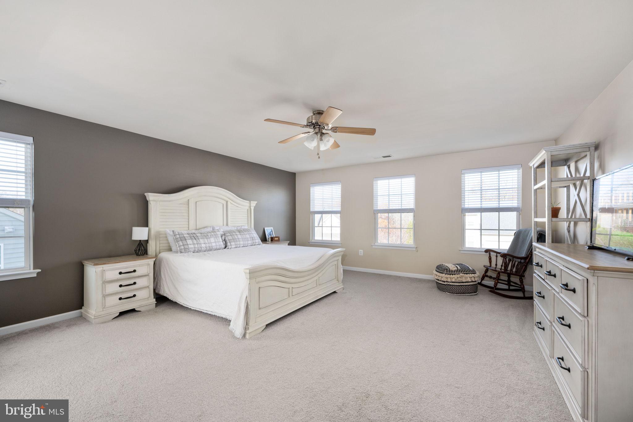 STAFFORD LAKES VILLAGE - Residential