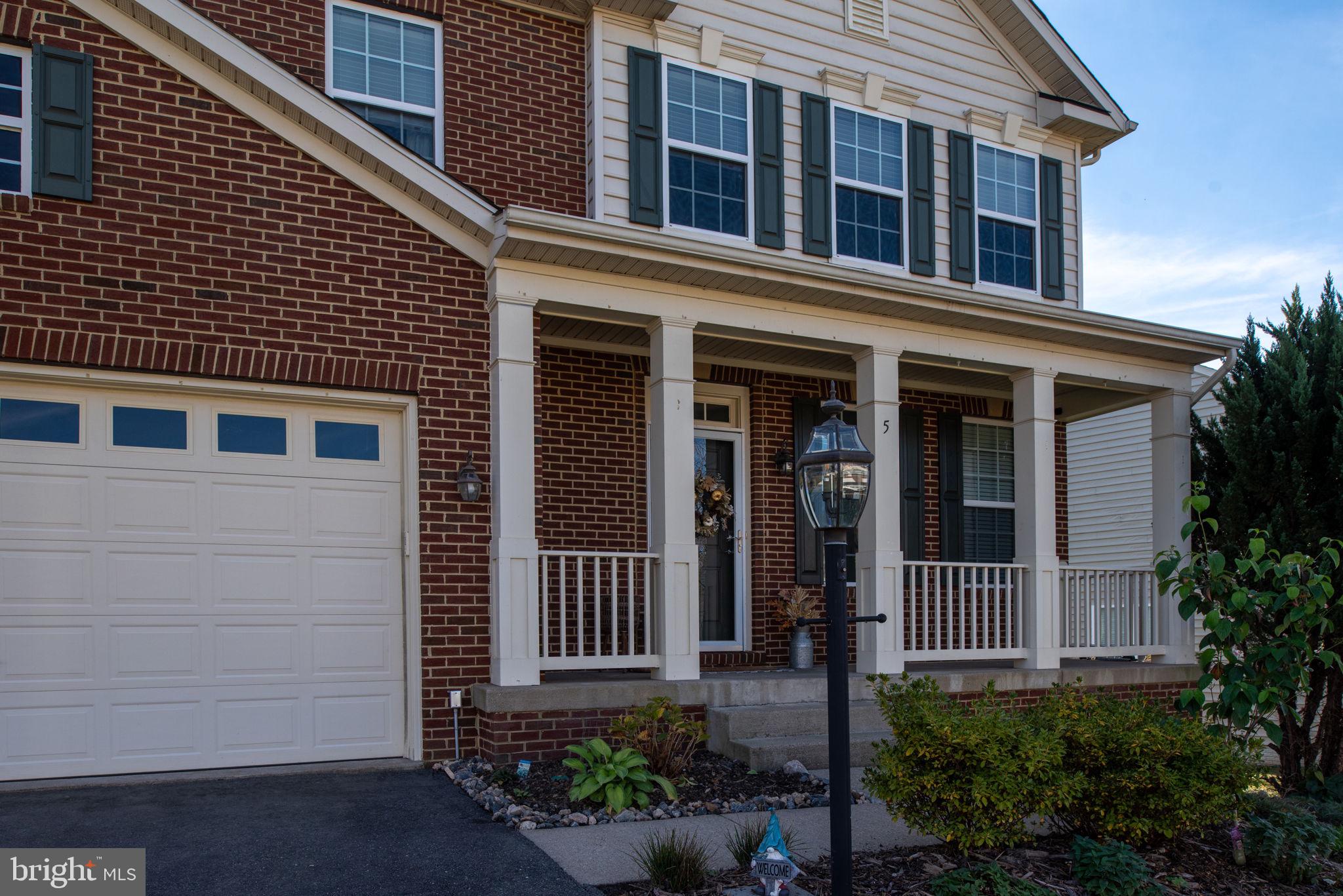 STAFFORD LAKES VILLAGE - Residential