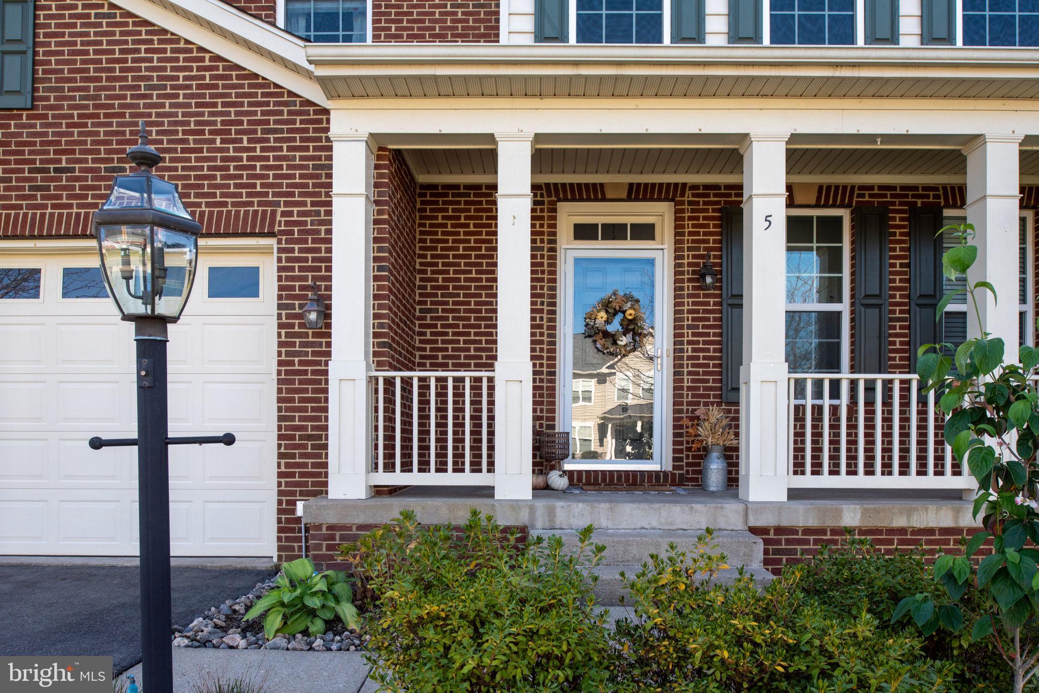 STAFFORD LAKES VILLAGE - Residential