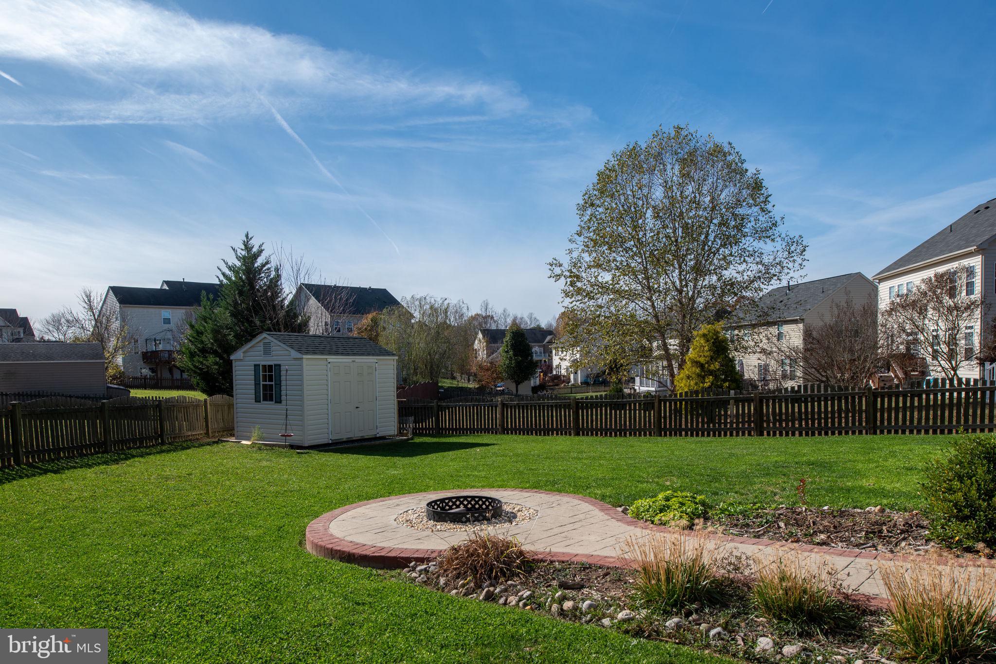 STAFFORD LAKES VILLAGE - Residential