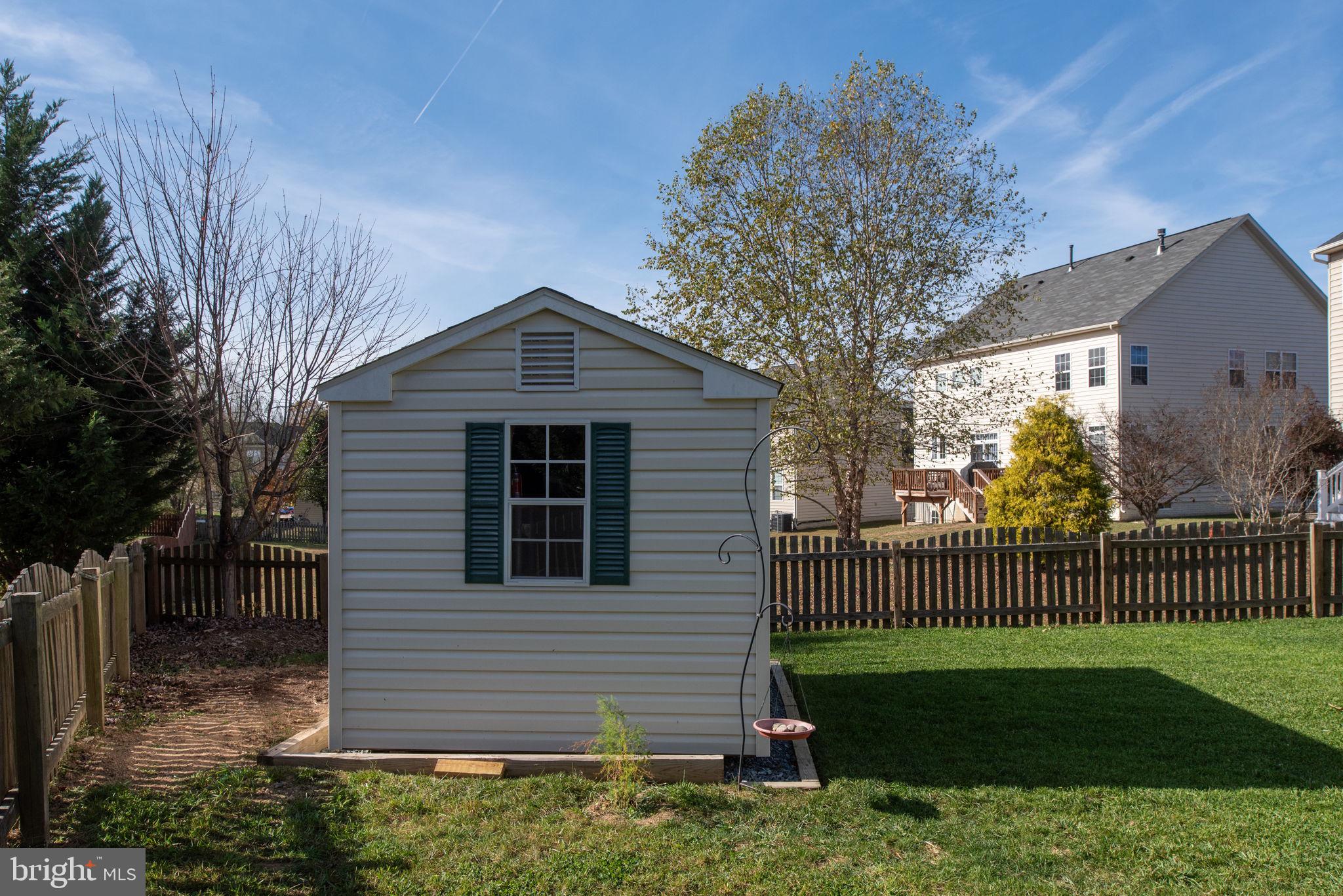 STAFFORD LAKES VILLAGE - Residential