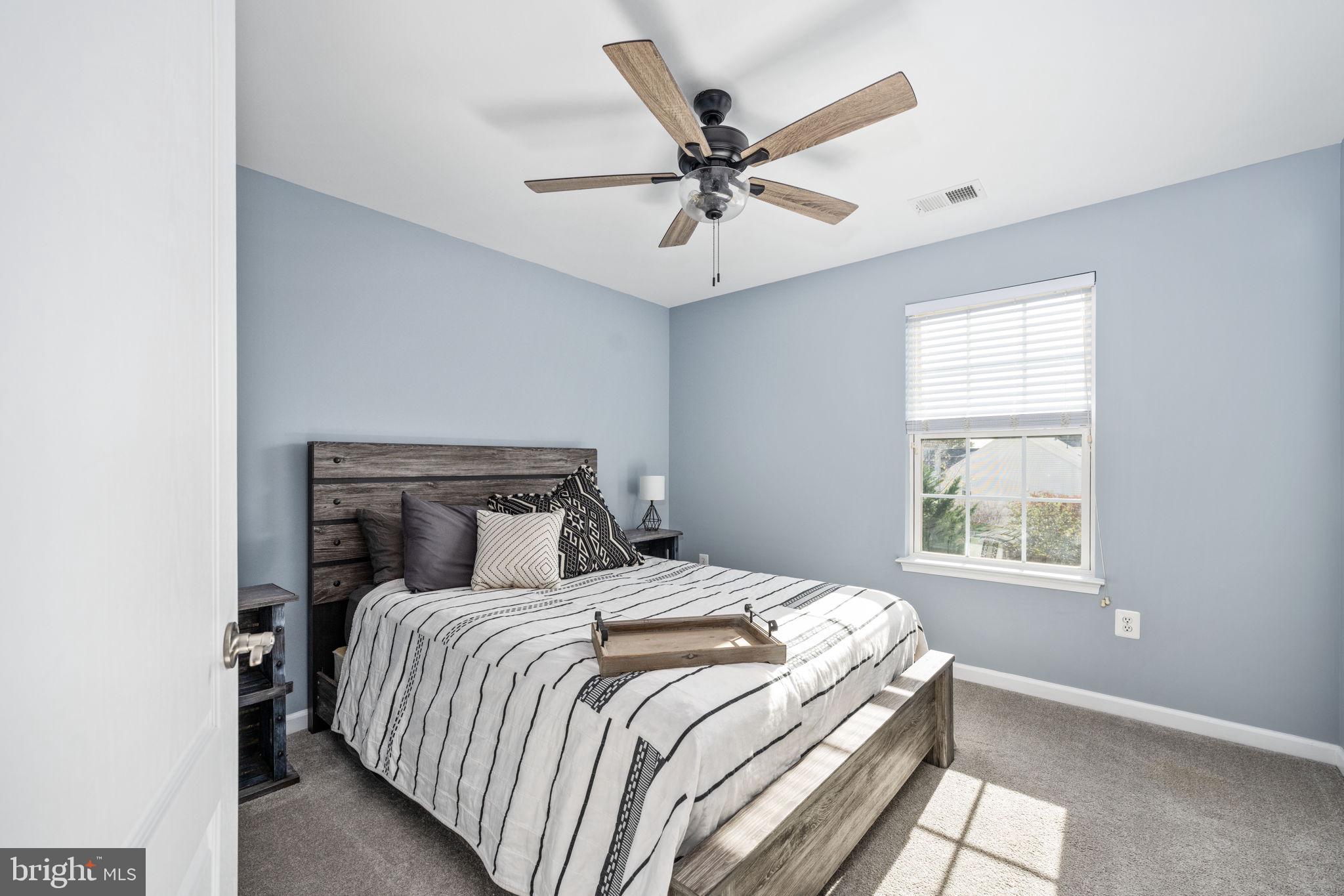 STAFFORD LAKES VILLAGE - Residential