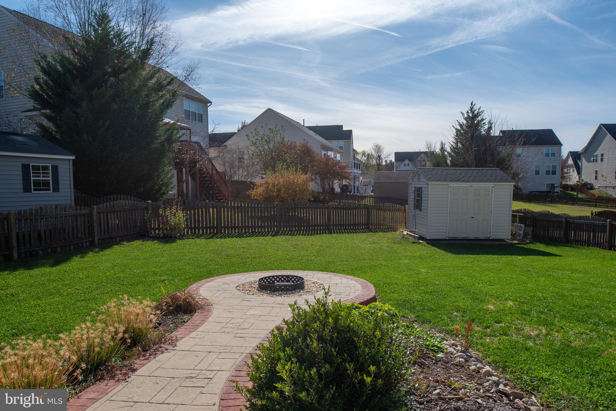 STAFFORD LAKES VILLAGE - Residential