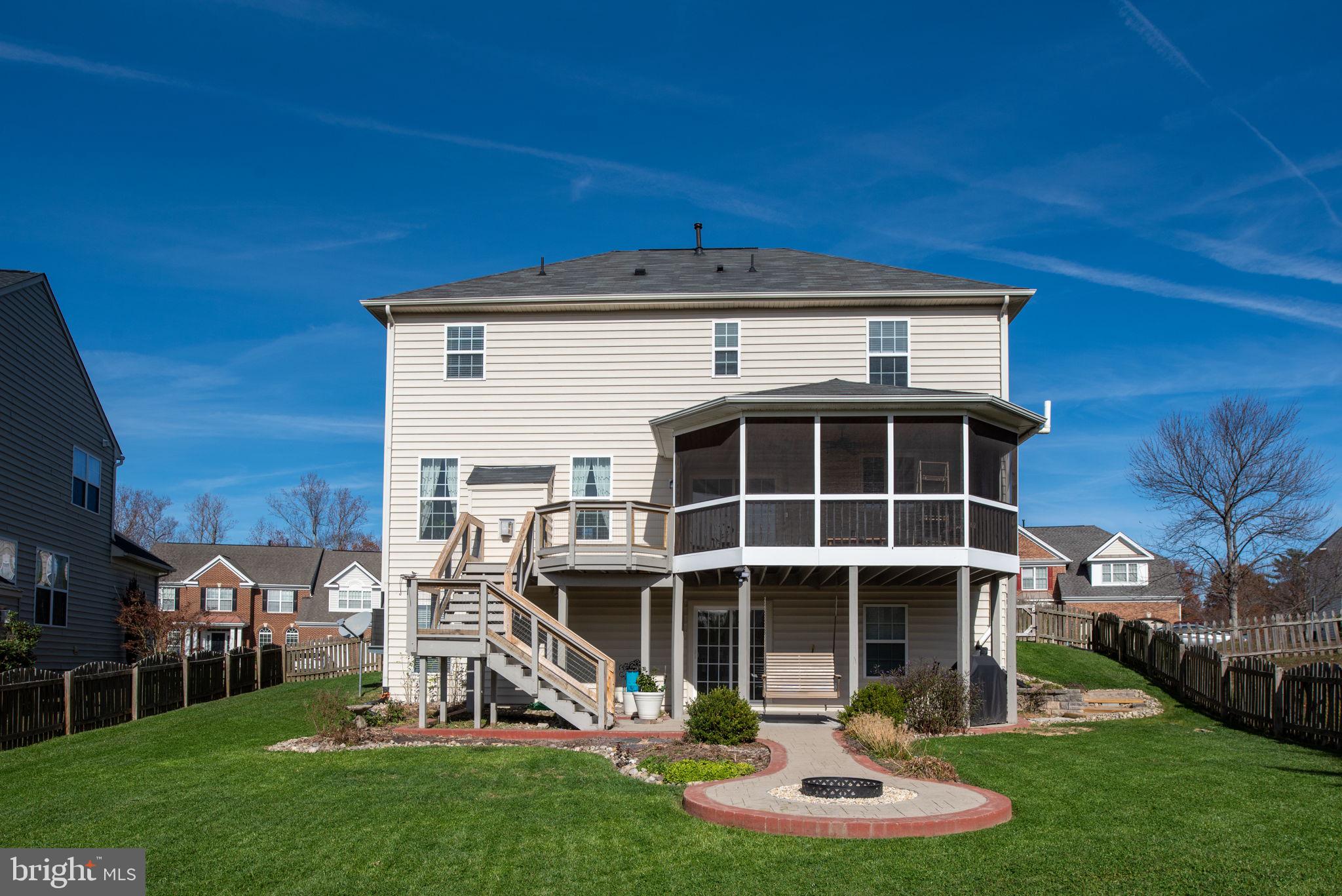 STAFFORD LAKES VILLAGE - Residential