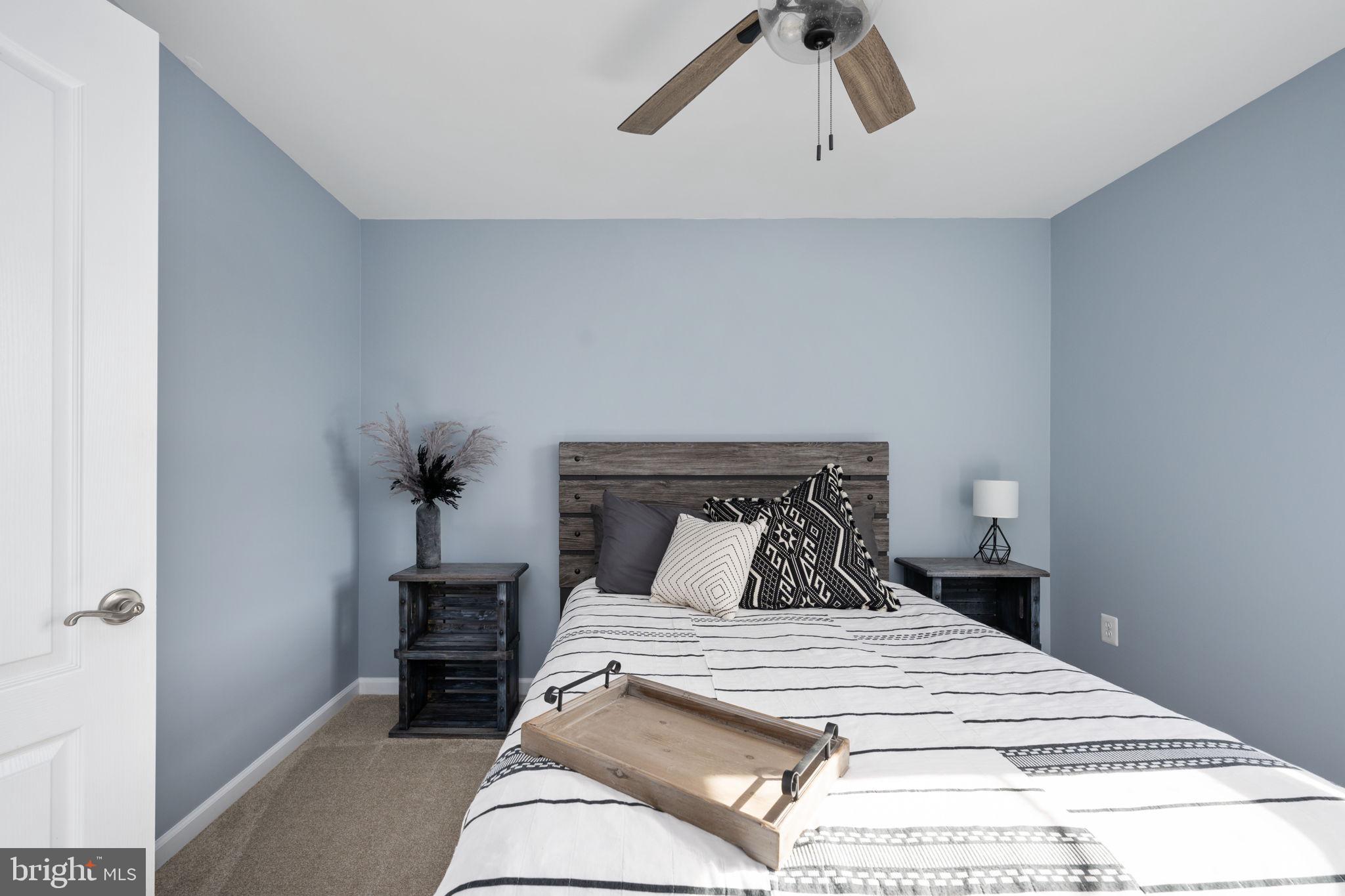 STAFFORD LAKES VILLAGE - Residential