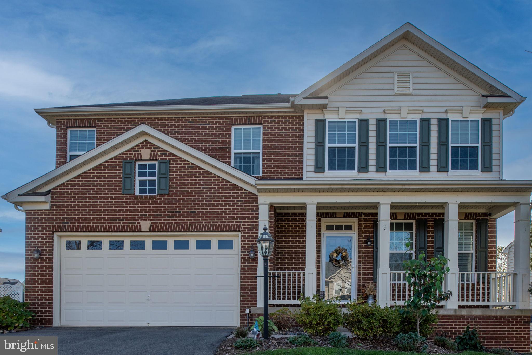 STAFFORD LAKES VILLAGE - Residential